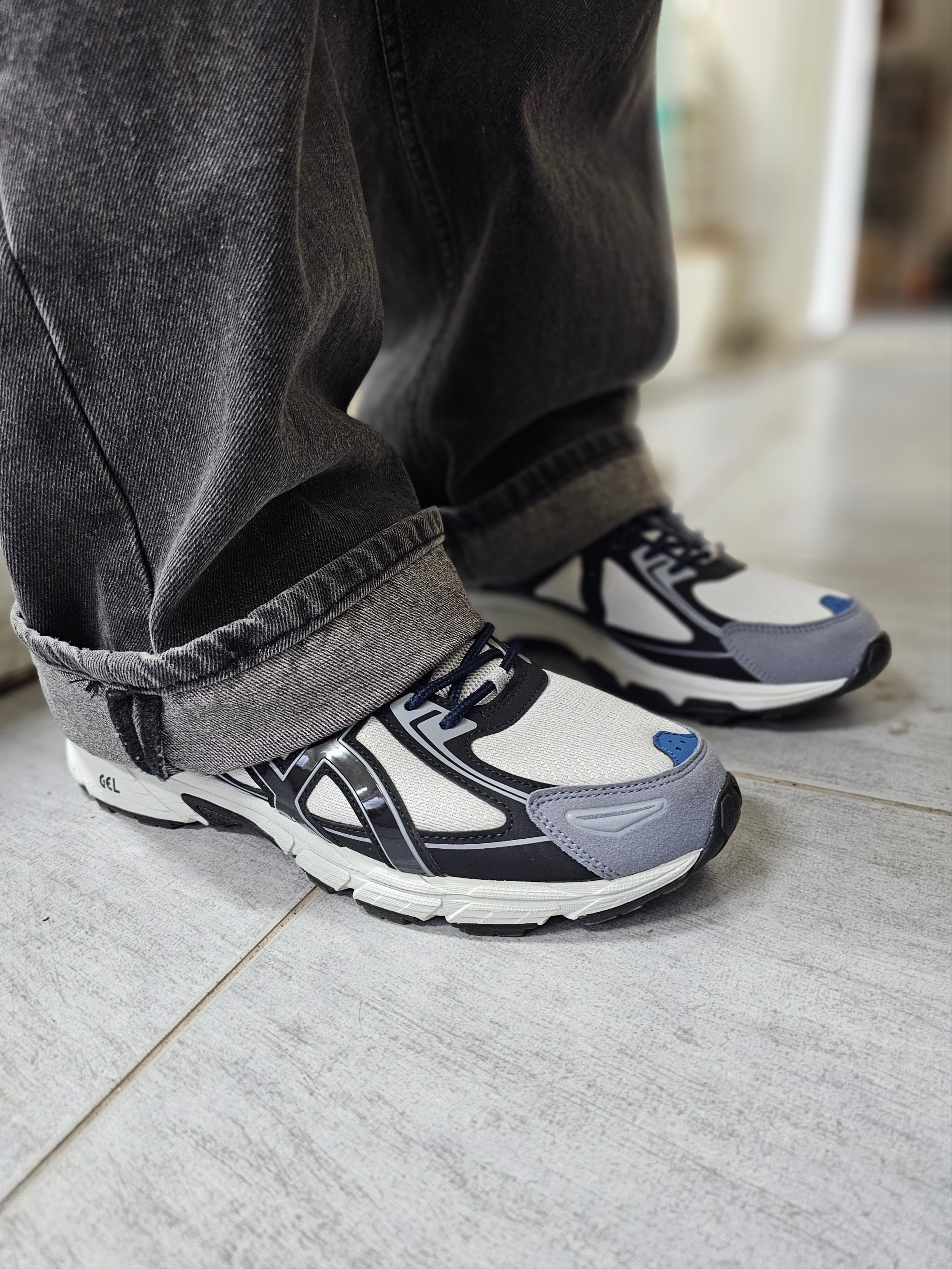 Asics Gel-Venture 6 SPS Glacier Grey 착용 스타일