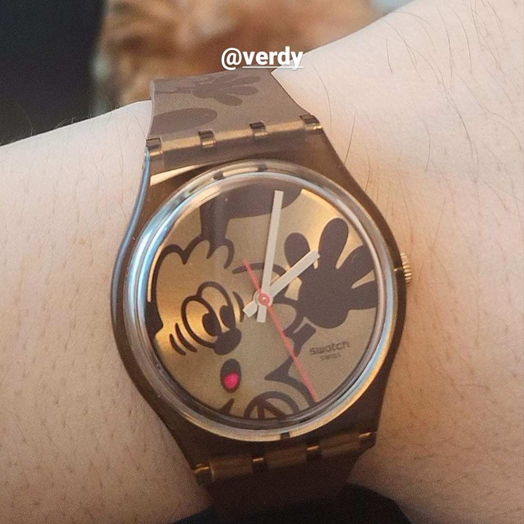 Swatch x Verdy Vick Bronze Brown 착용 스타일