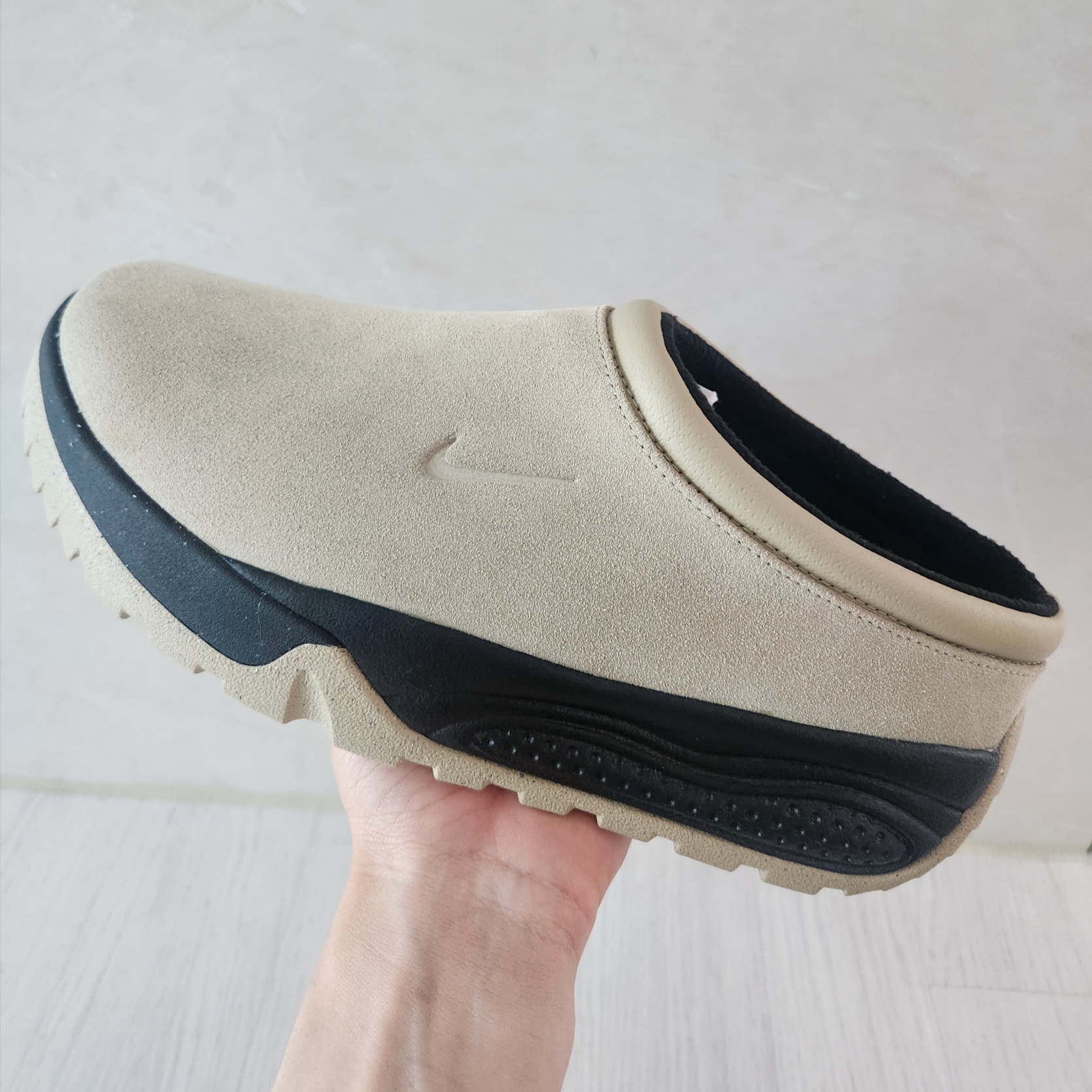 Nike ACG Rufus Limestone and Black 착용 스타일 - 1