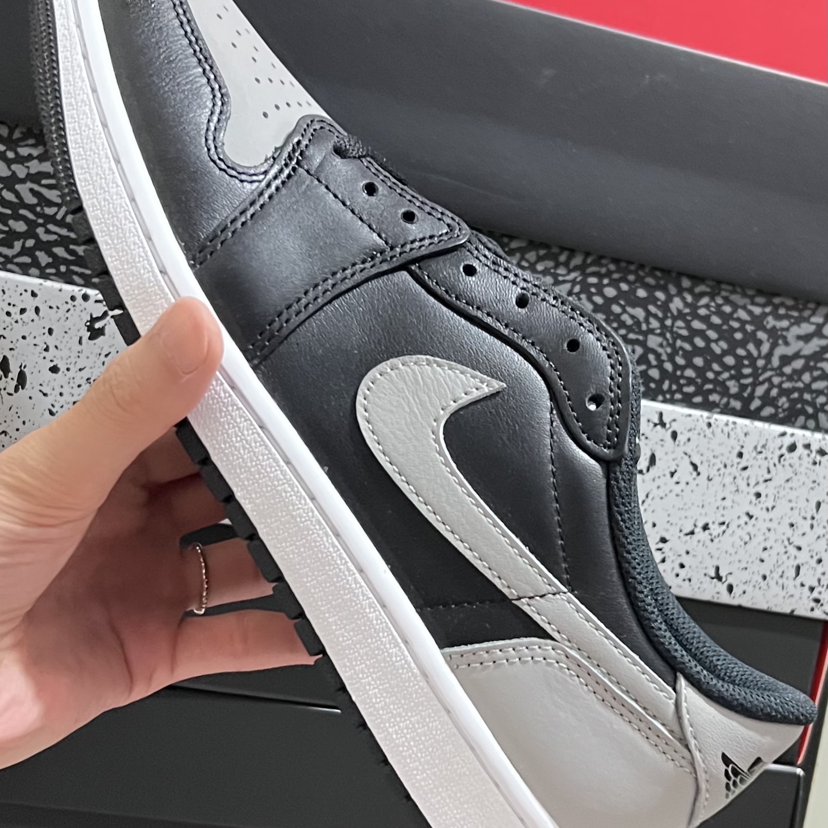 Jordan 1 Retro Low OG Shadow 착용 스타일