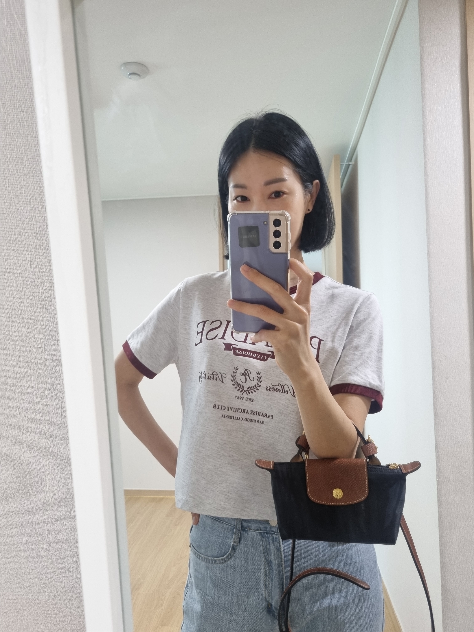 Longchamp Le Pliage Original Handle Pouch Black 착용 스타일