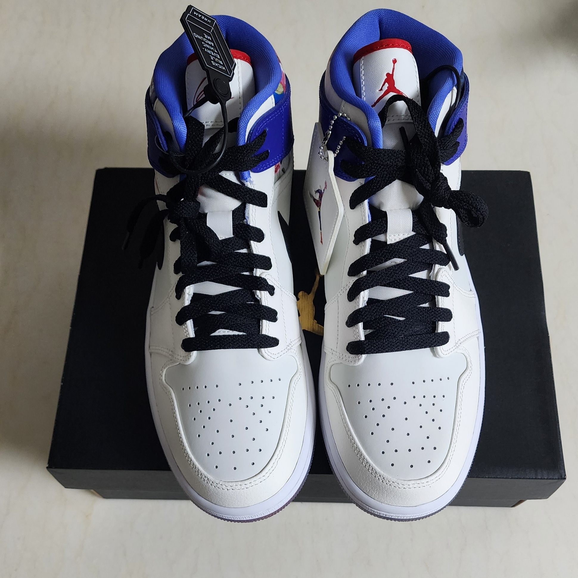 Jordan 1 Mid SE Floral 착용 스타일 - 1