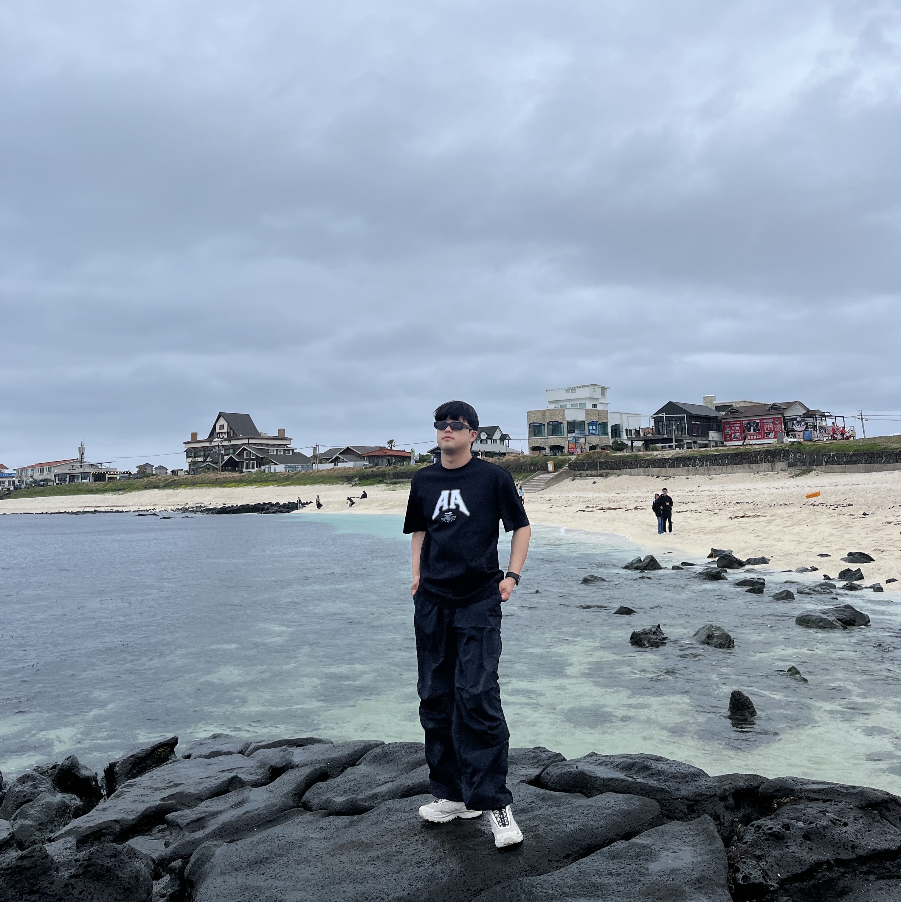 Ader Error Nolc Logo T-Shirt Noir, Salomon XT-Slate ADV Vanila Rainy Day 착용 스타일 - 2