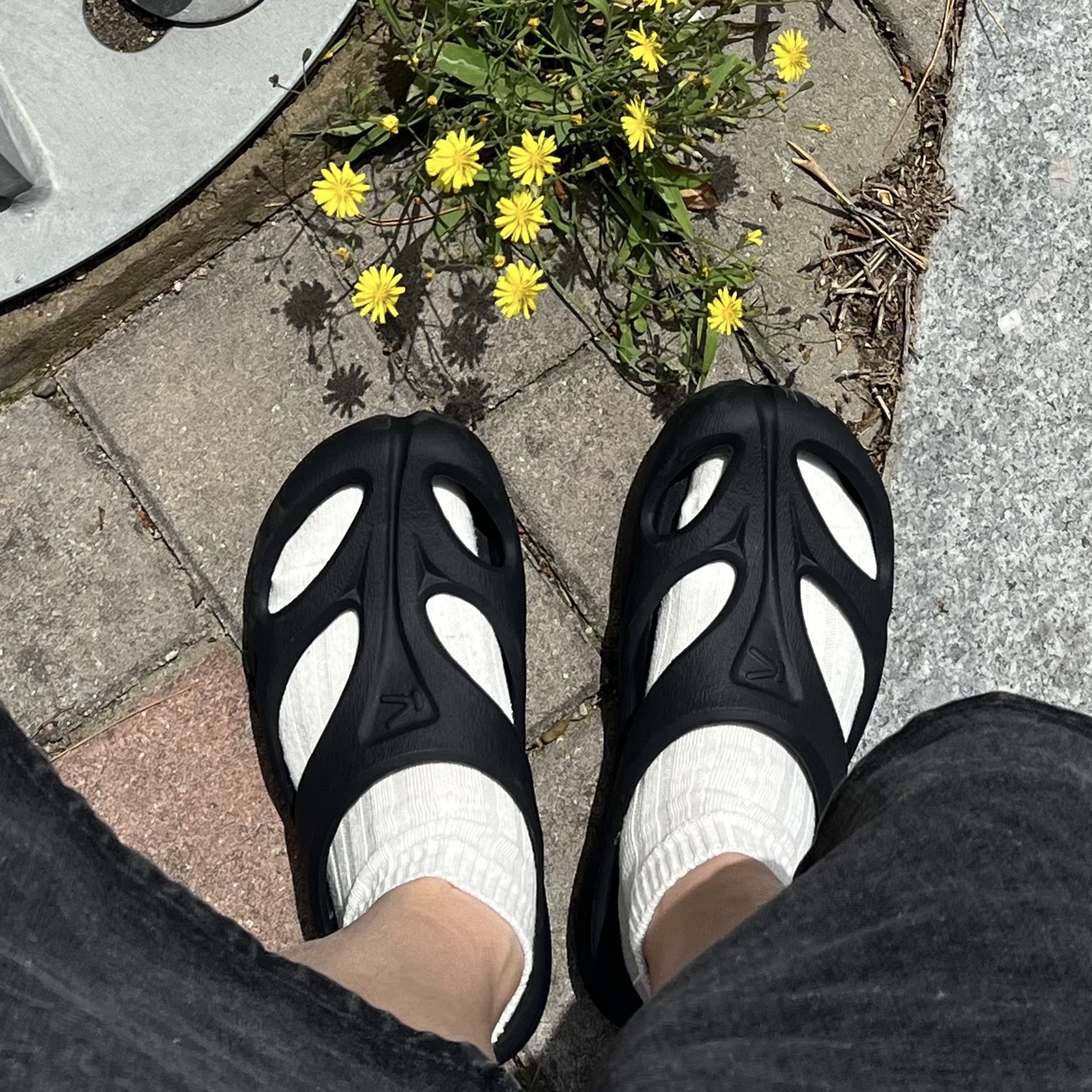 Keen Shanti Black Dawn Blue 착용 스타일
