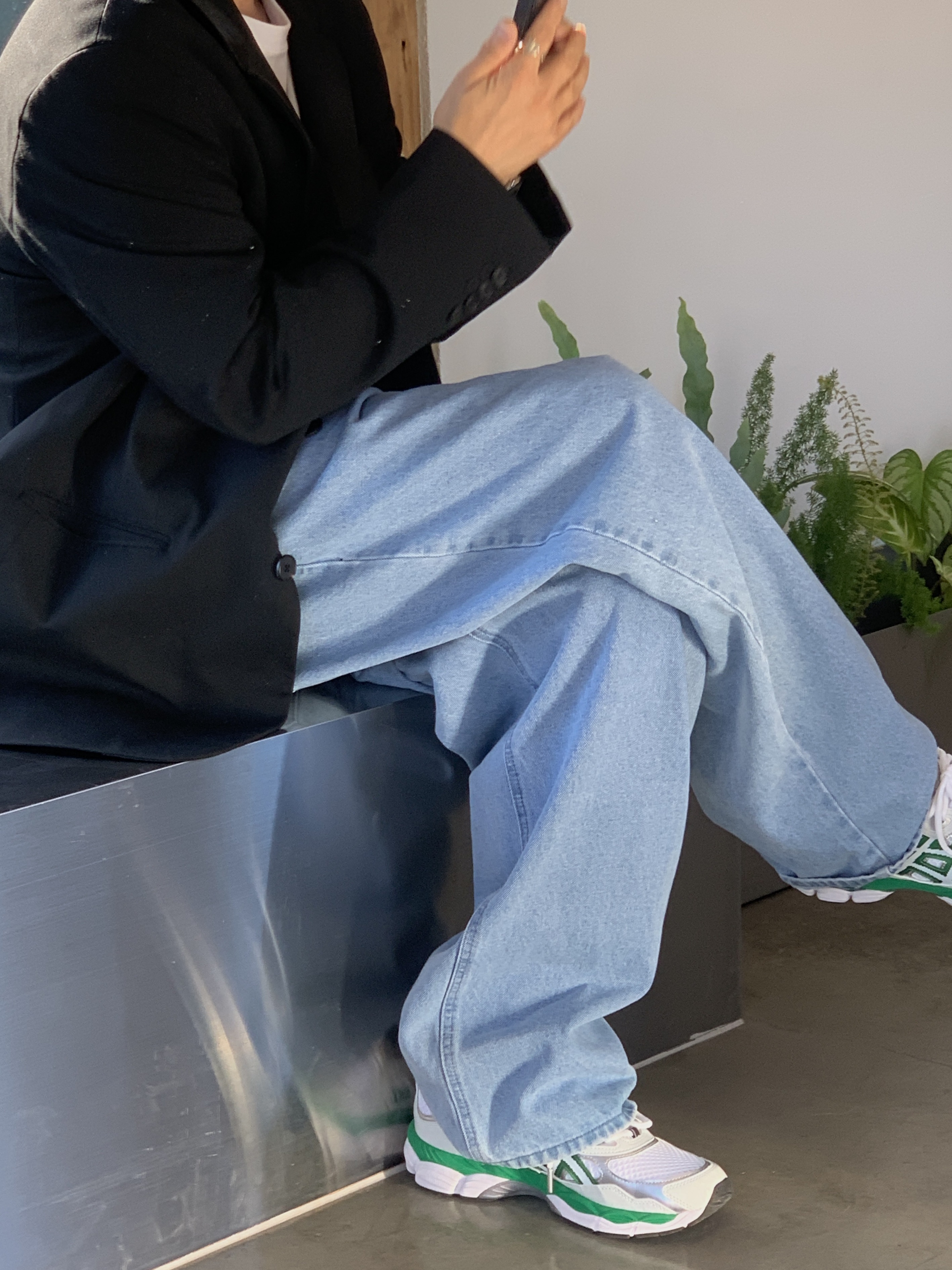 Asics x Hidden NY Gel-NYC White Jolly Green, Stussy Landon Sunglasses Black Yellow Lens 착용 스타일 - 2