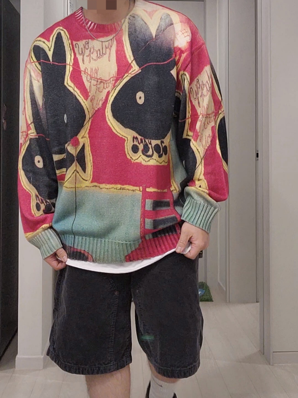 Supreme Yo Baby Sweater Multicolor - 24SS, Supreme Washed Corduroy Double Knee Painter Short Black - 24SS 착용 스타일 - 3