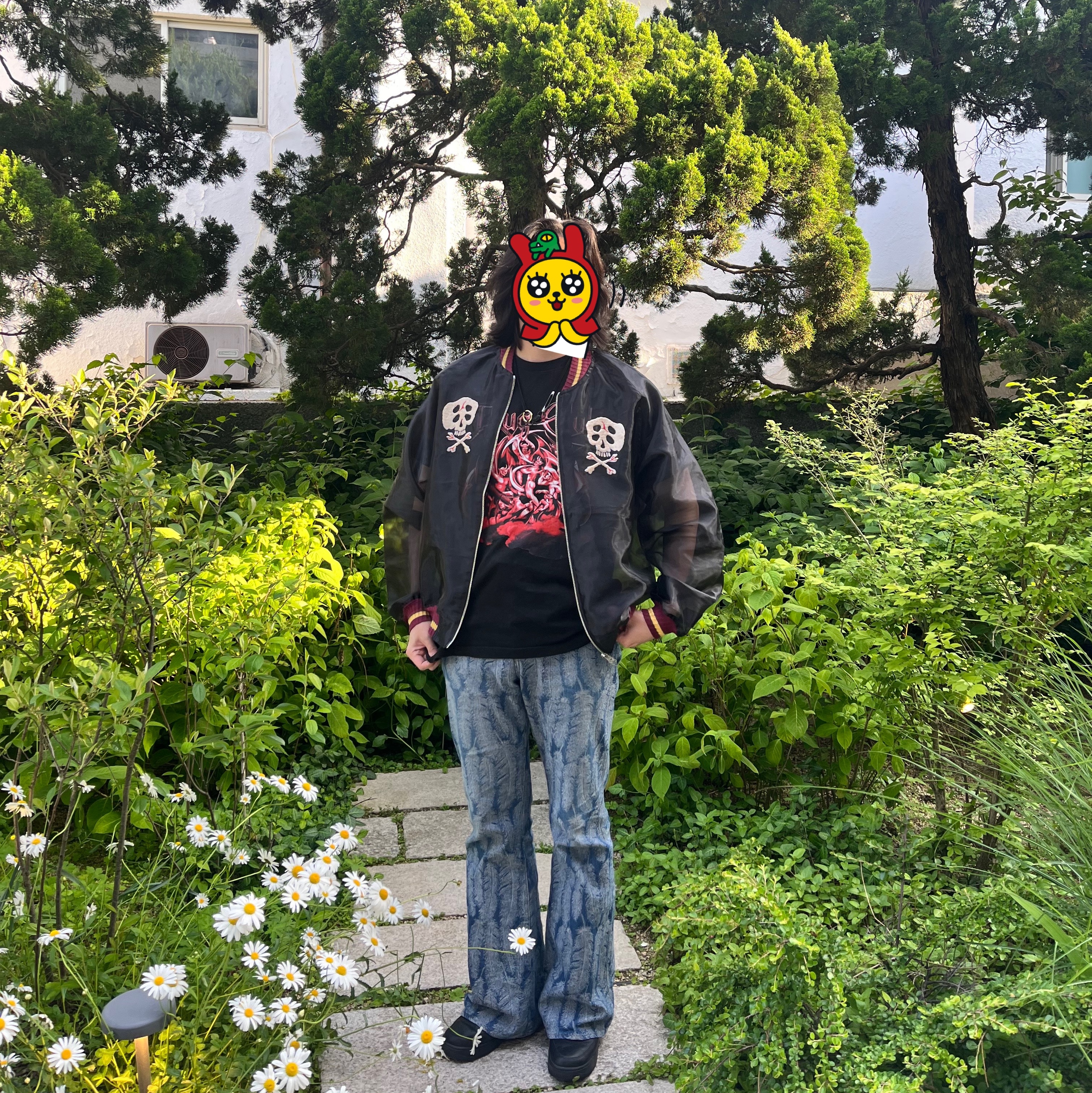 Thug Club TC Satan T-Shirt Black, Kapital Sheer Pearl Mosquito Guard Souvenir Jacket Black 착용 스타일 - 1