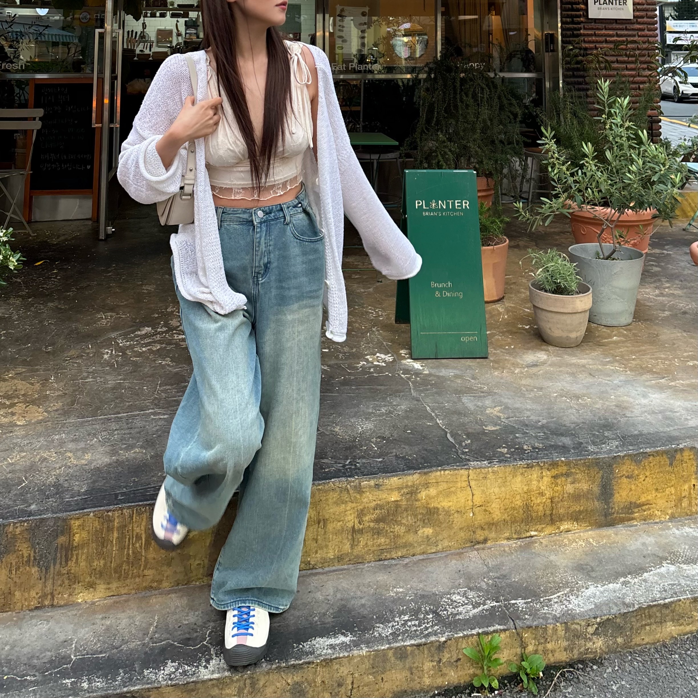 (W) Keen Jasper Suede Sneakers Birch Fawn 착용 스타일