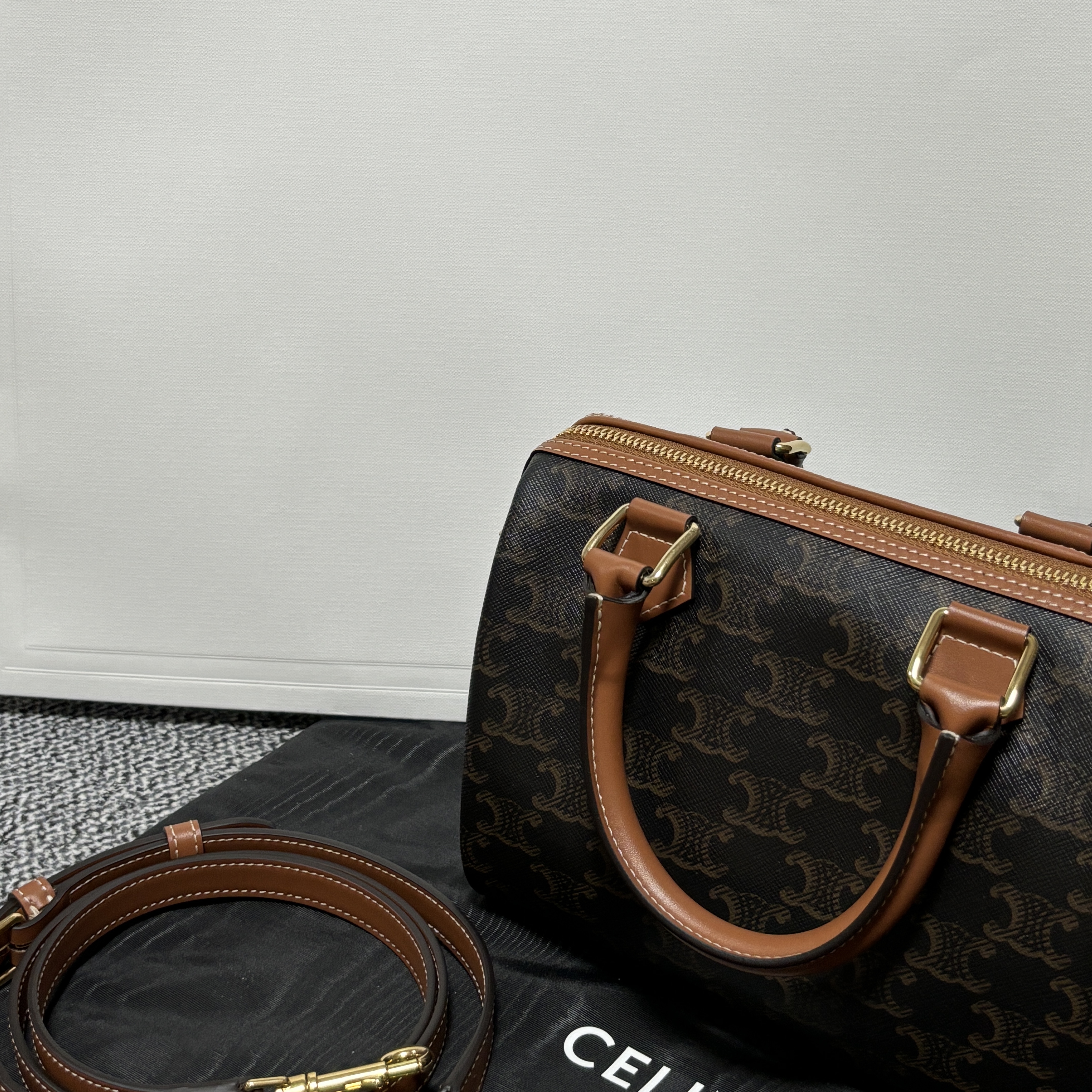 Celine Small Boston Cuir Triomphe in Triomphe Canvas Calfskin Tan 착용 스타일