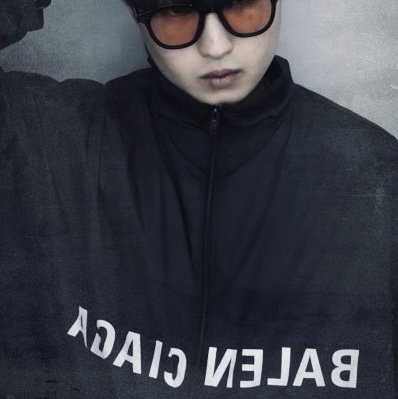 Balenciaga Zip Up Jacket Black, Gentle Monster South Side N 01 BRG Black Brown 착용 스타일