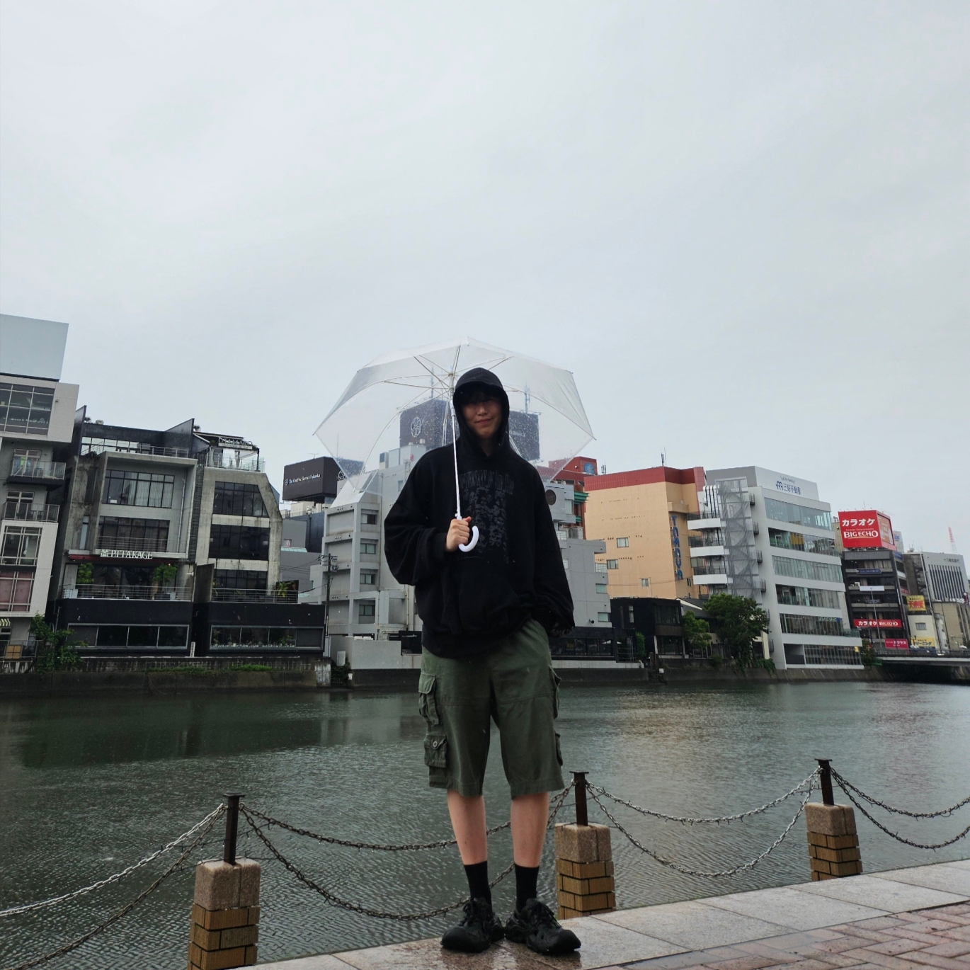 Undermycar 50th of Hiphop Anniversary Oversized Hoodie Real Black, Balenciaga HD Lace-Up Sneakers Black 착용 스타일