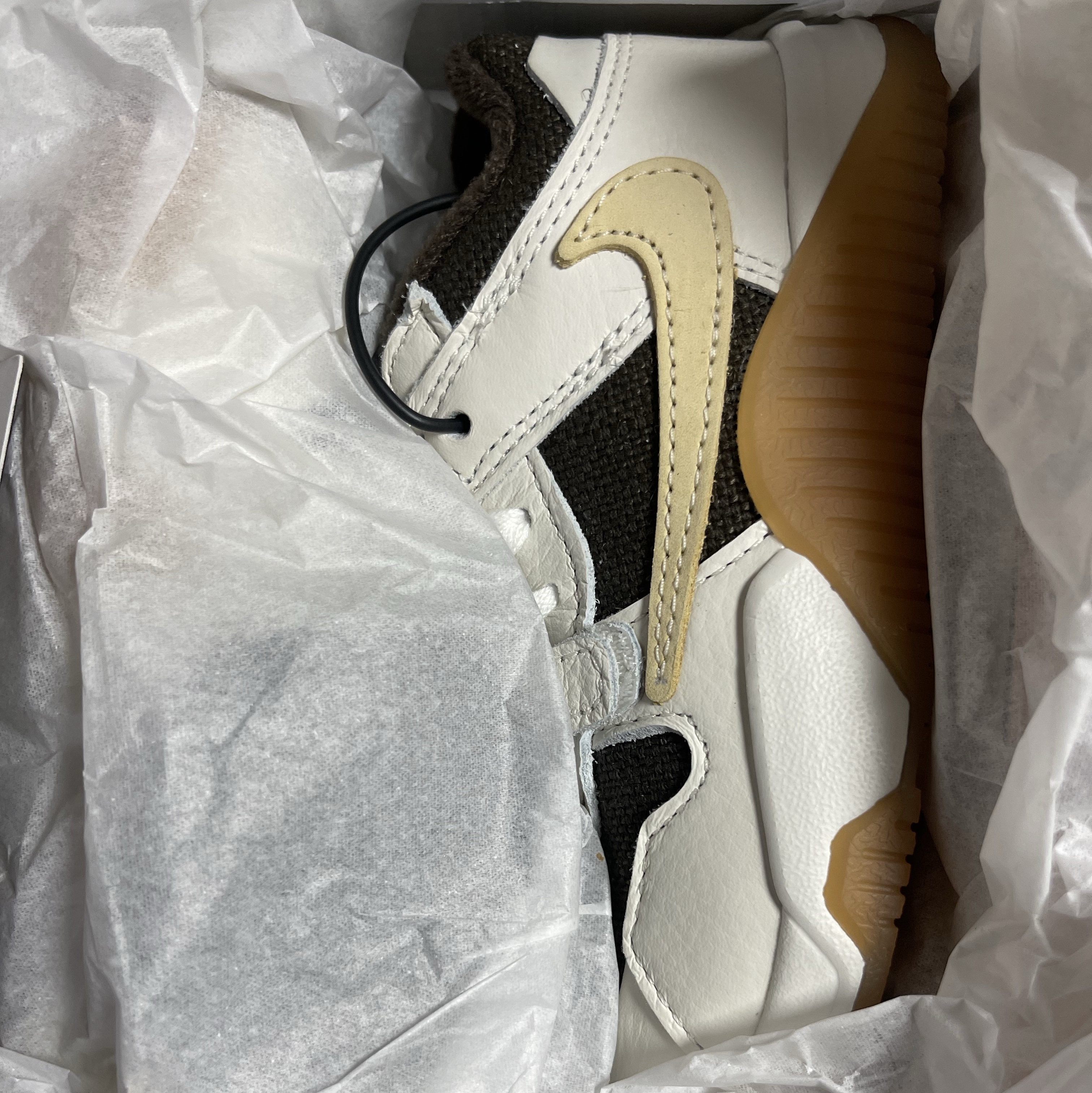 (TD) Jordan x Travis Scott Jumpman Jack TR Sail and Dark Mocha 착용 스타일