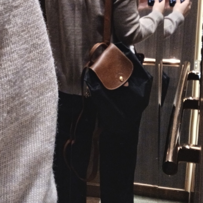 Longchamp Le Pliage Original M Backpack Black 착용 스타일