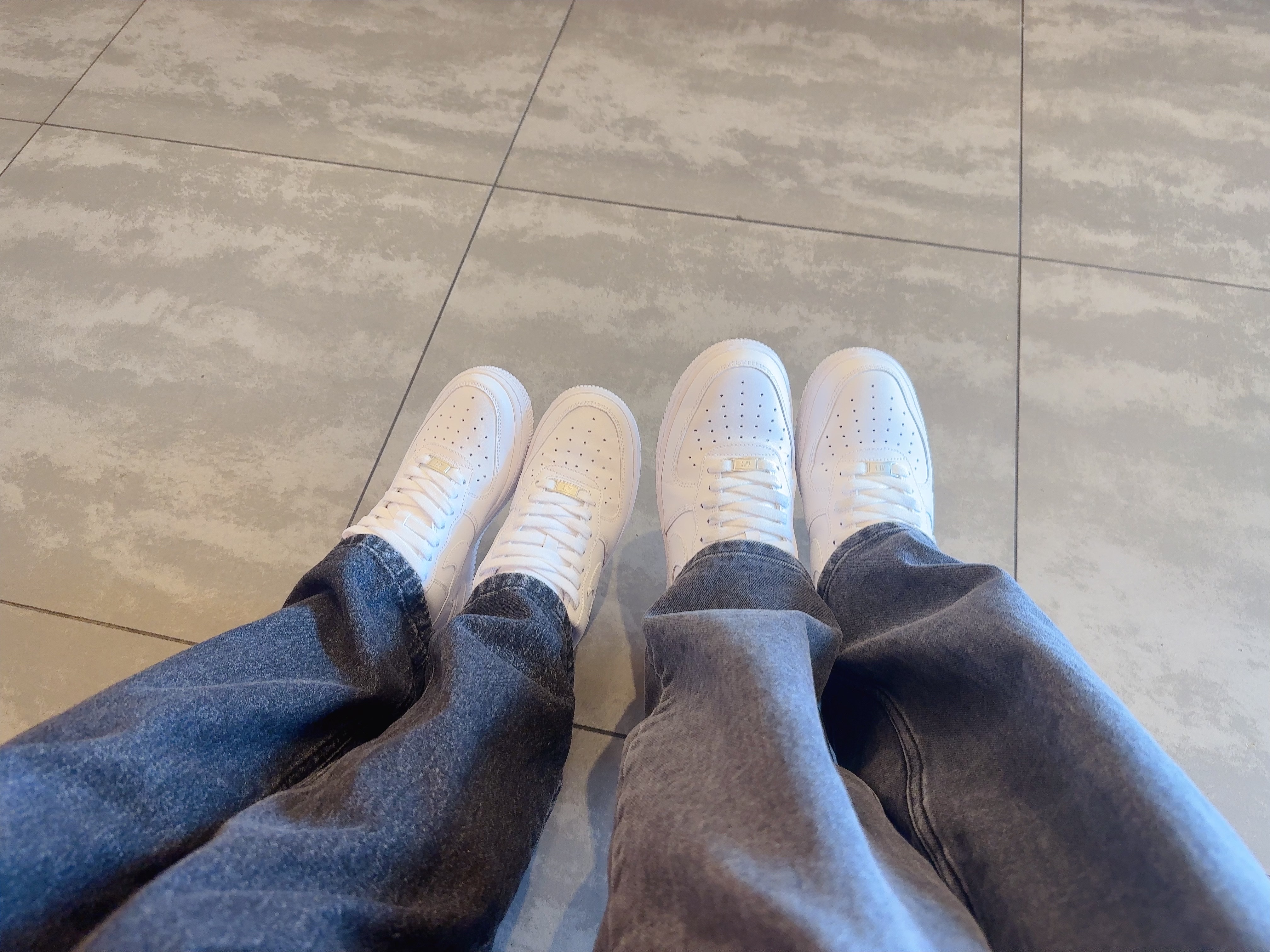 Nike Air Force 1 '07 Low White 착용 스타일 - 1
