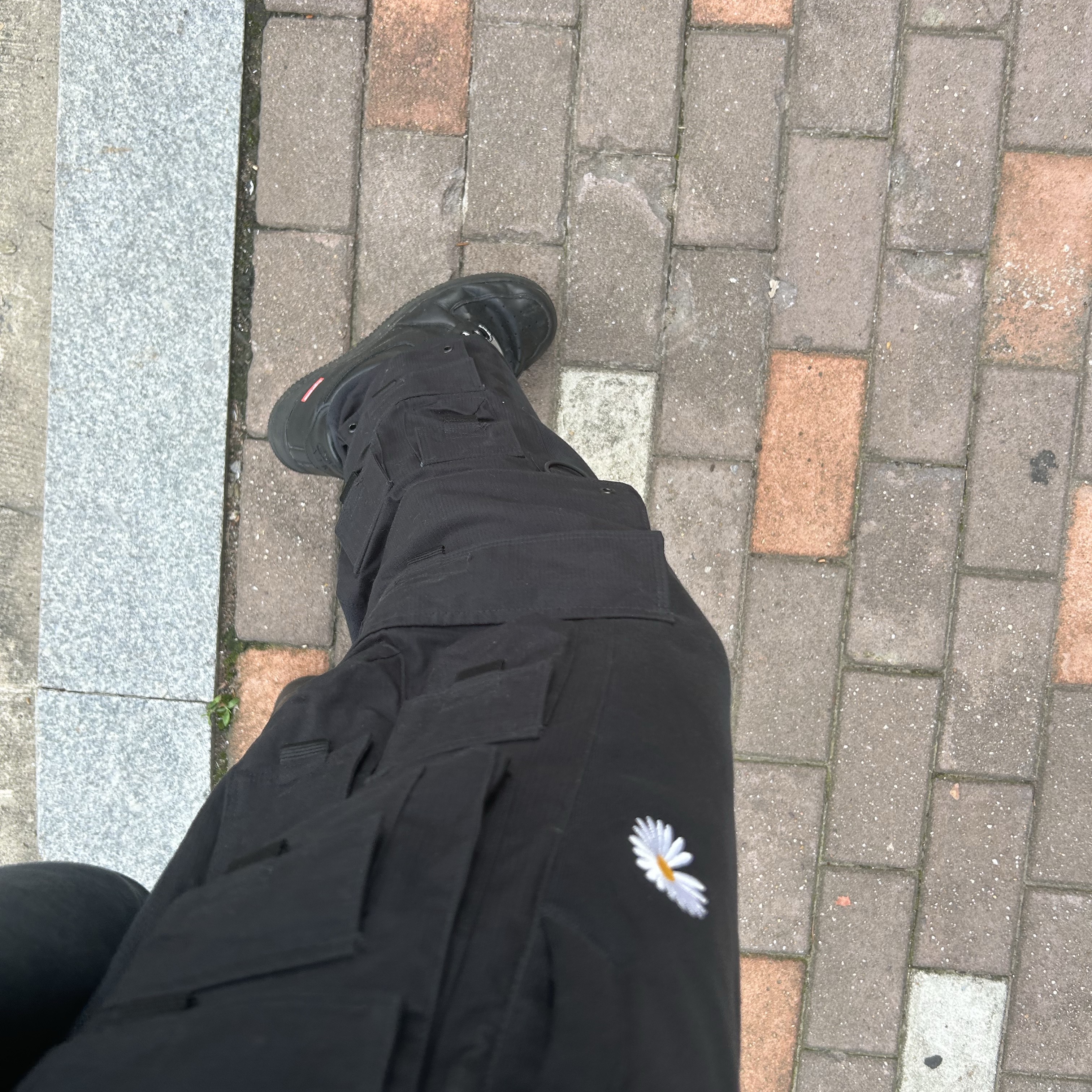 Nike x Peaceminusone Wide Pants Black (DR0096-010) 착용 스타일