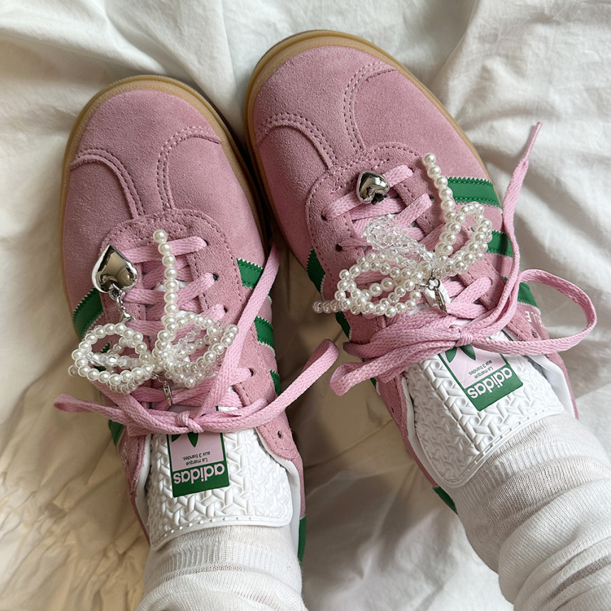 (W) Adidas Gazelle Bold True Pink Green 착용 스타일 - 1