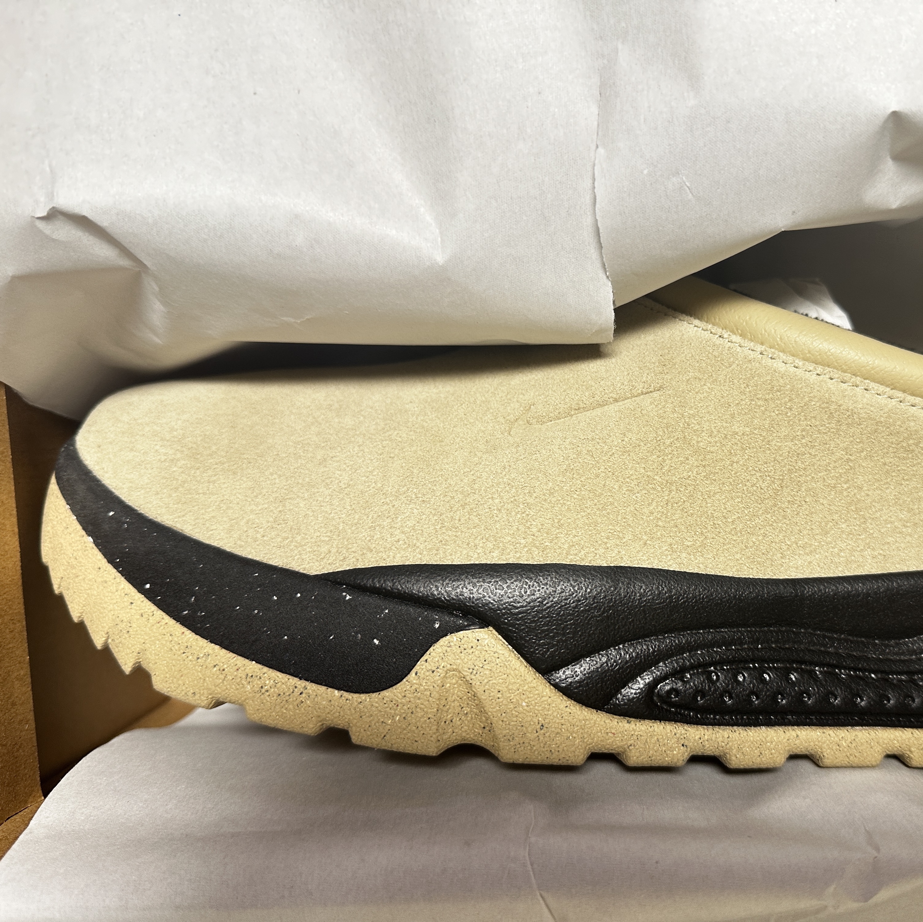 Nike ACG Rufus Limestone and Black 착용 스타일 - 2