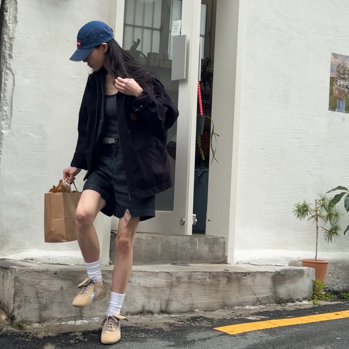 Supreme Washed Chino Twill Camp Cap Denim - 22FW, Puma x Open Yy Speedcat Prairie Tan Matte Silver 착용 스타일 - 3