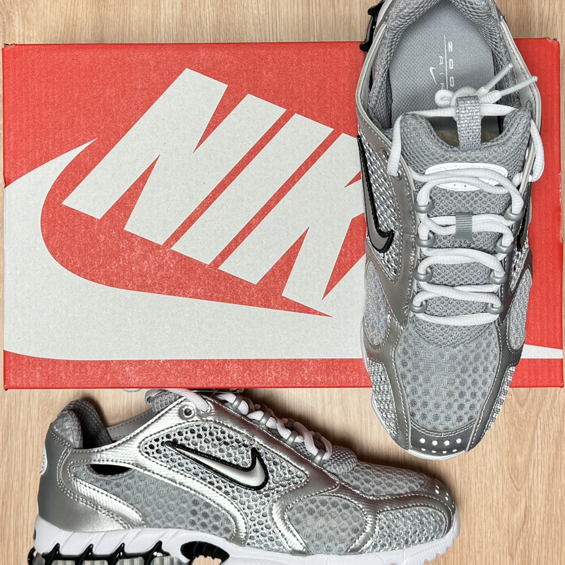 Nike Air Zoom Spiridon Cage 2 Metallic Silver 착용 스타일