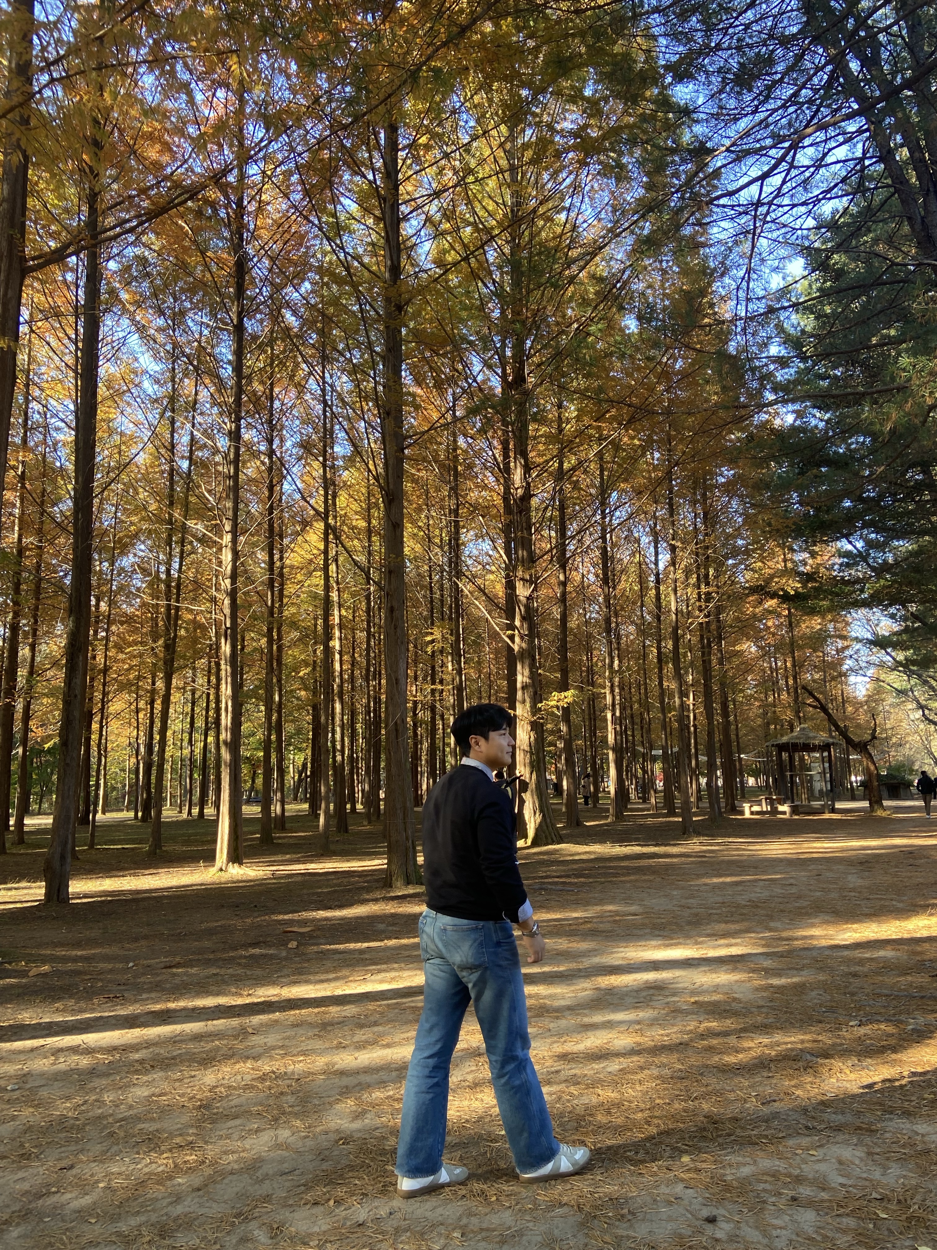 Maison Kitsune Dressed Fox Patch Classic Sweatshirt Black, Maison Margiela Calfskin Replica Sneakers 착용 스타일 - 1