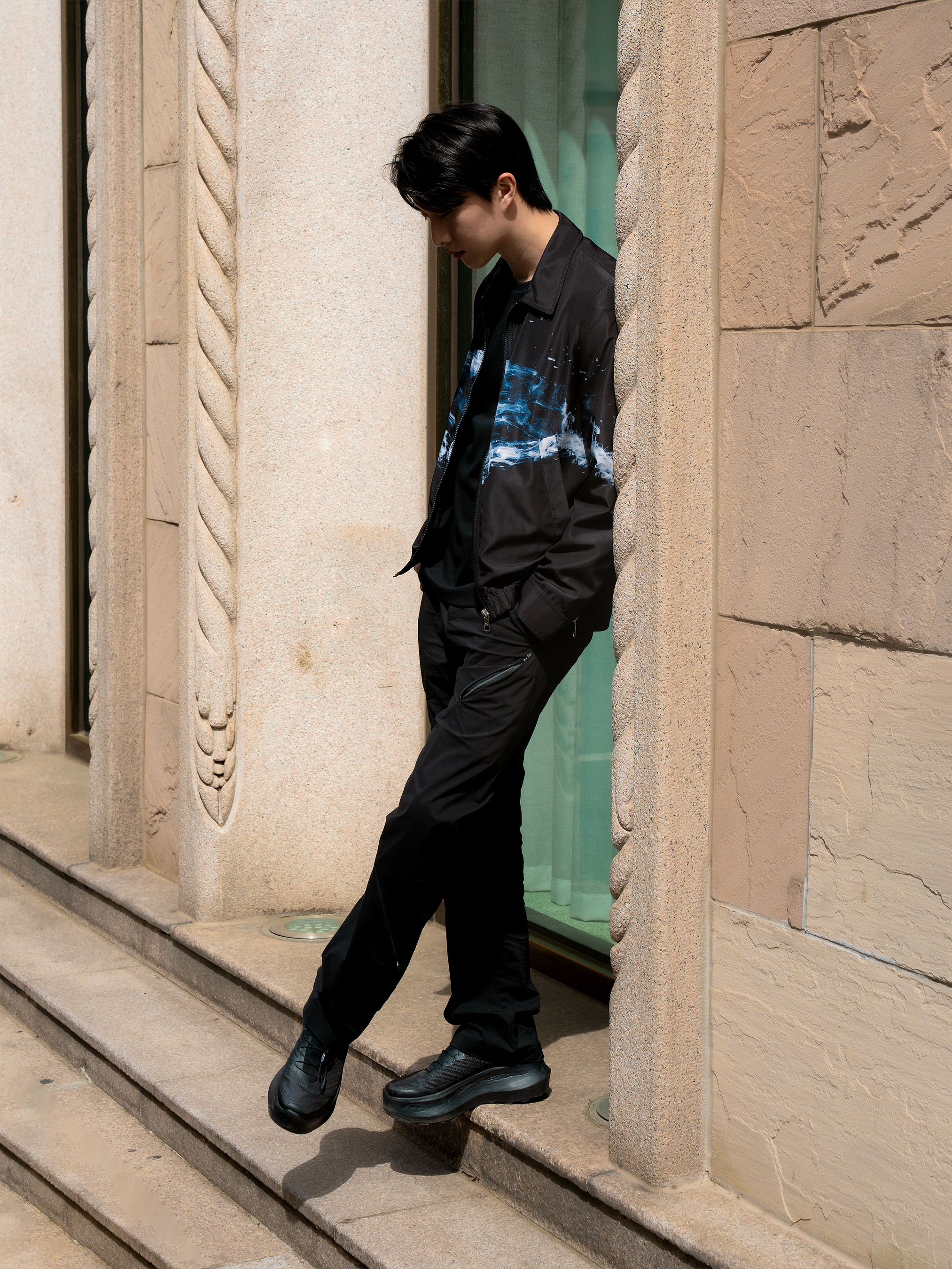 Salomon x Comme des Garcons Pulsar Platform Black 착용 스타일 - 4