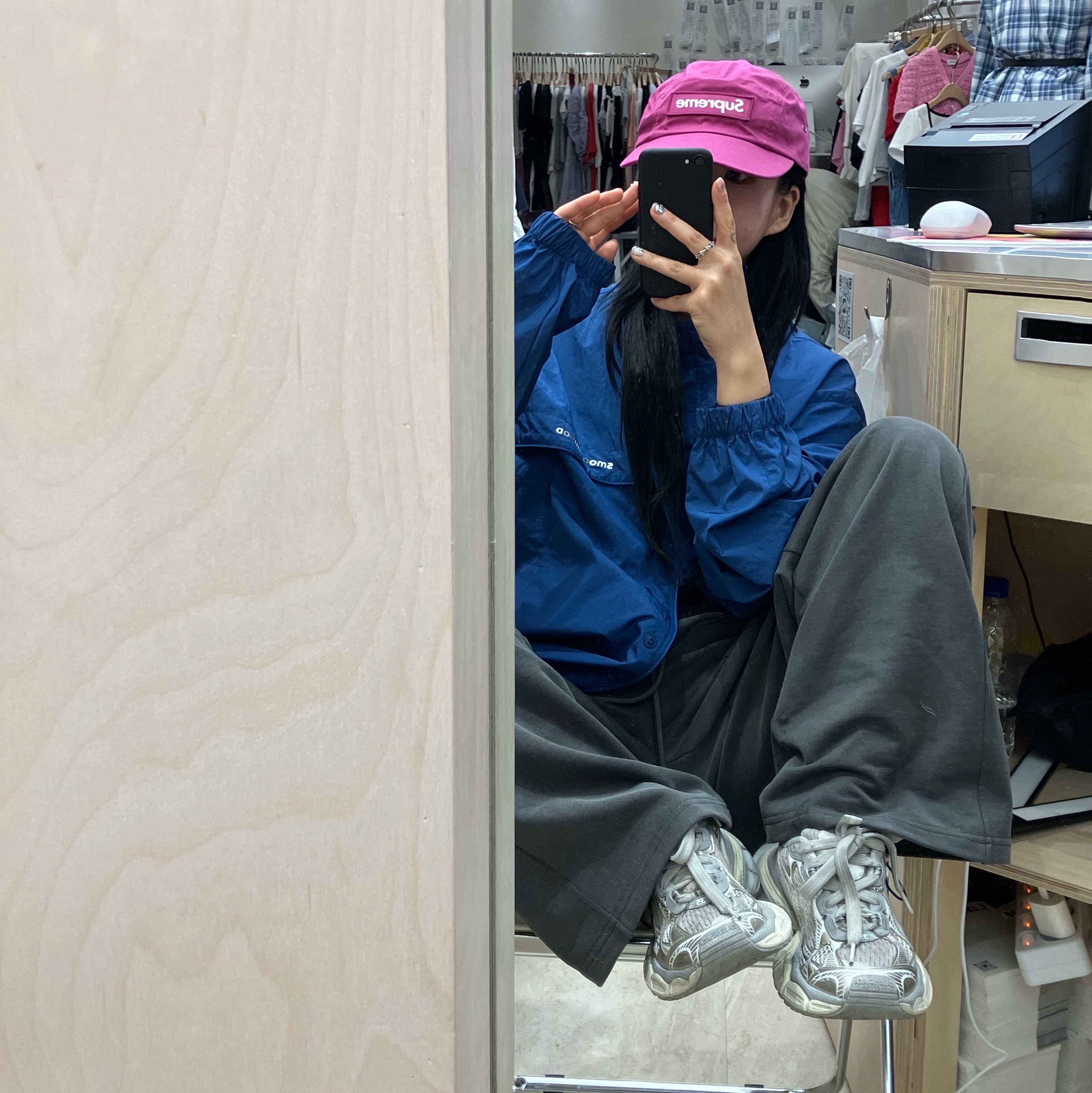Supreme Waxed Cotton Camp Cap Magenta - 23FW, Balenciaga 3XL Sneakers Light Beige 착용 스타일