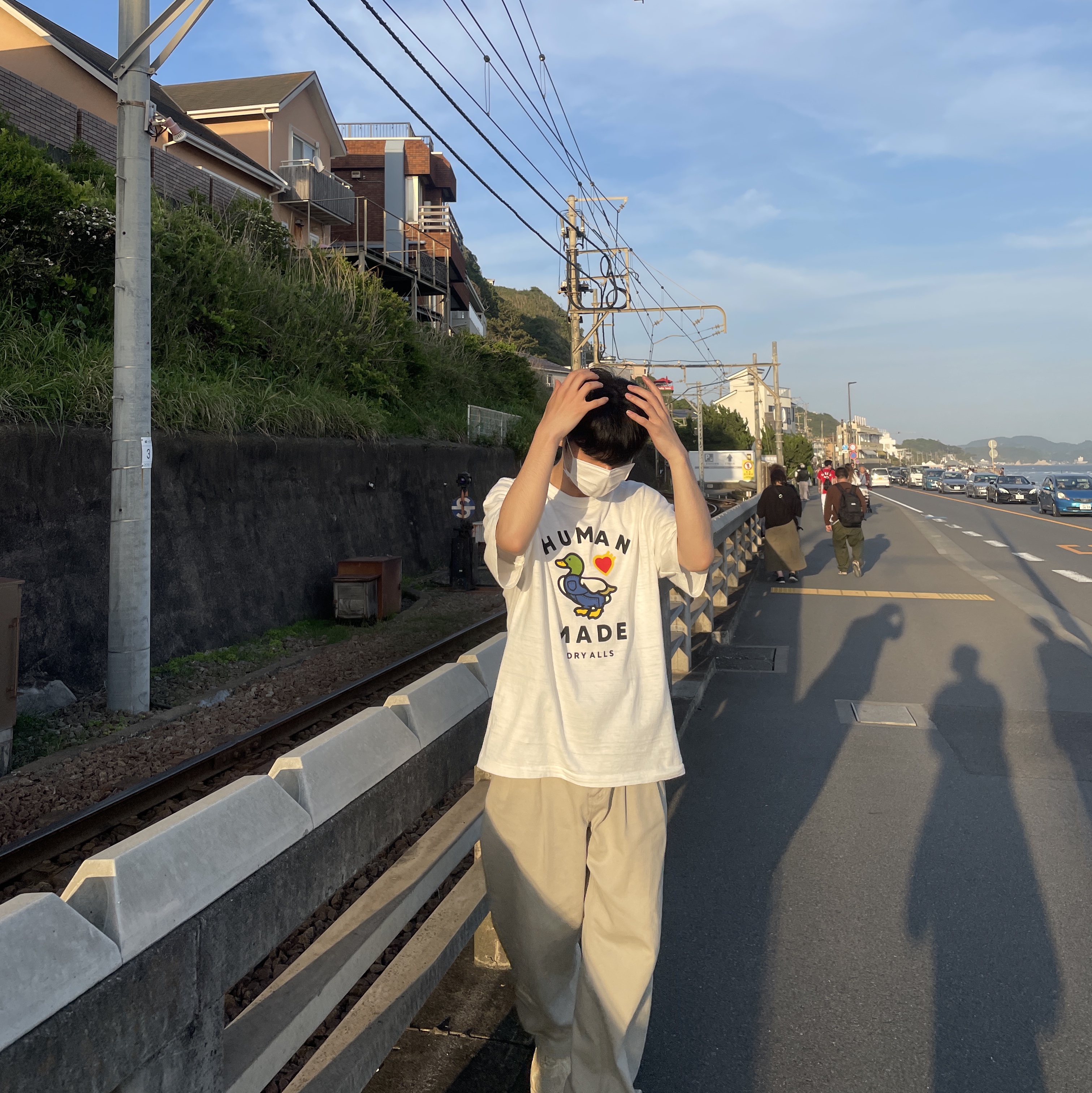 Human Made Graphic T-Shirt #05 White, New Balance x Auralee 1906R Bone White 착용 스타일 - 1