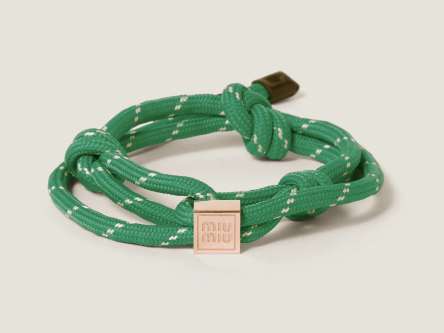 (W) Miu Miu Cord Bracelet Emerald Green 착용 스타일 - 5
