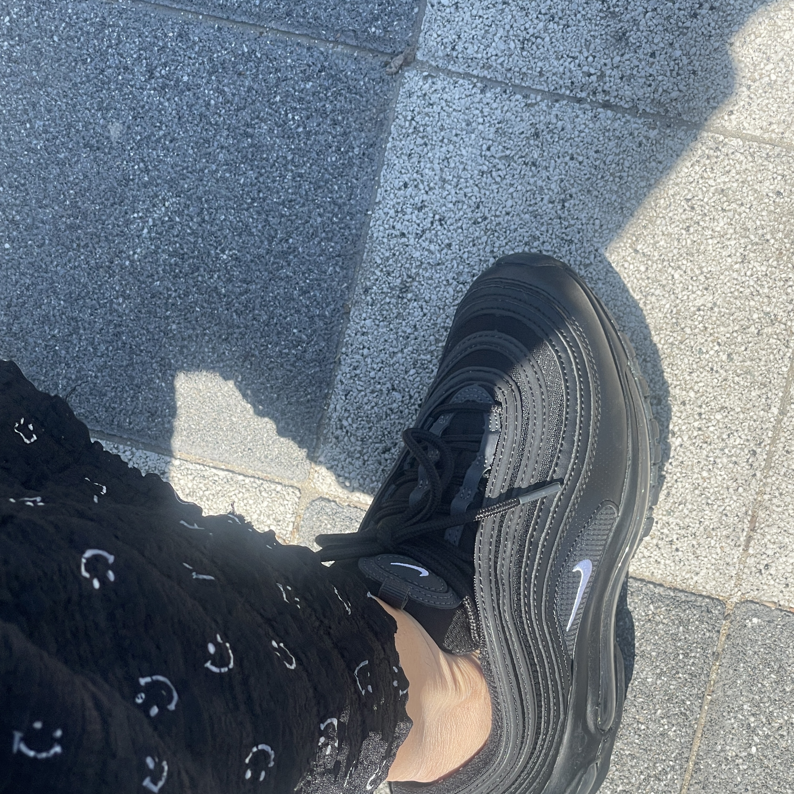 (GS) Nike Air Max 97 Black 착용 스타일