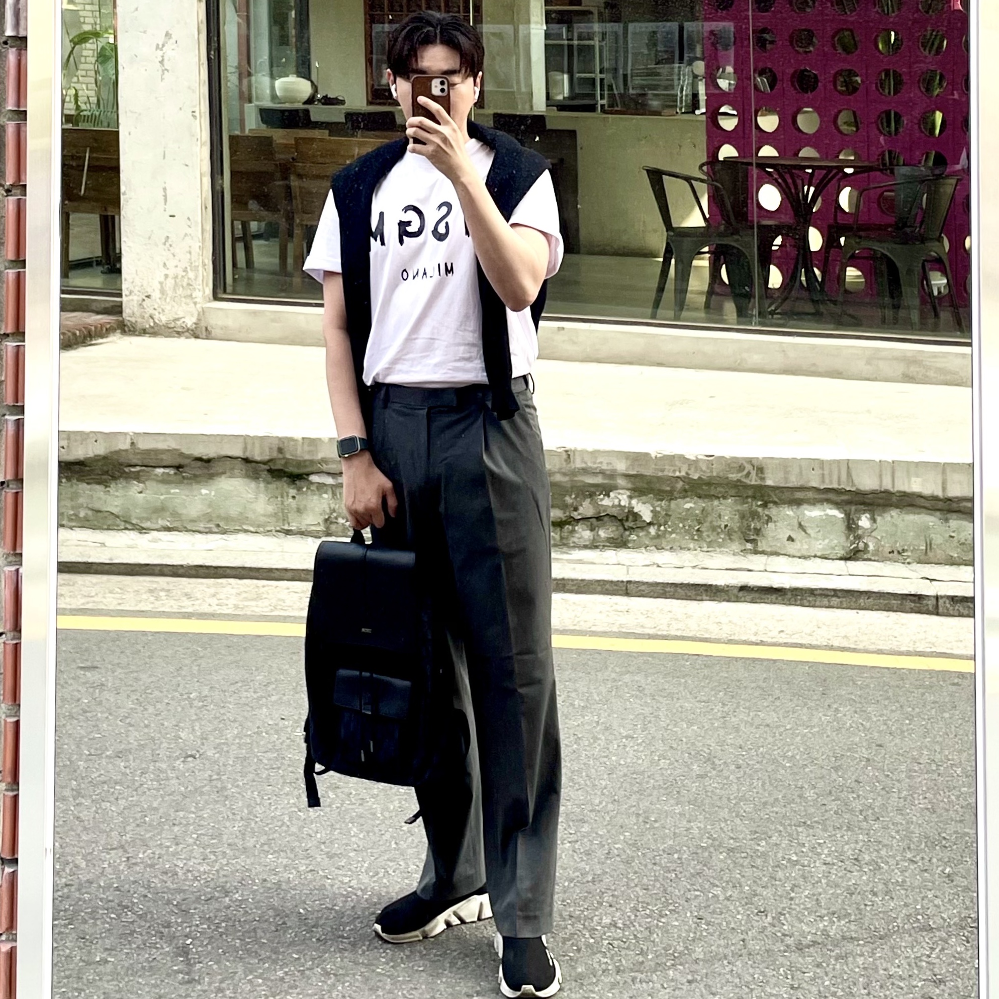 Balenciaga Speed Trainer Black White 2018, MSGM Cotton T-Shirt with Brushed Logo White 착용 스타일