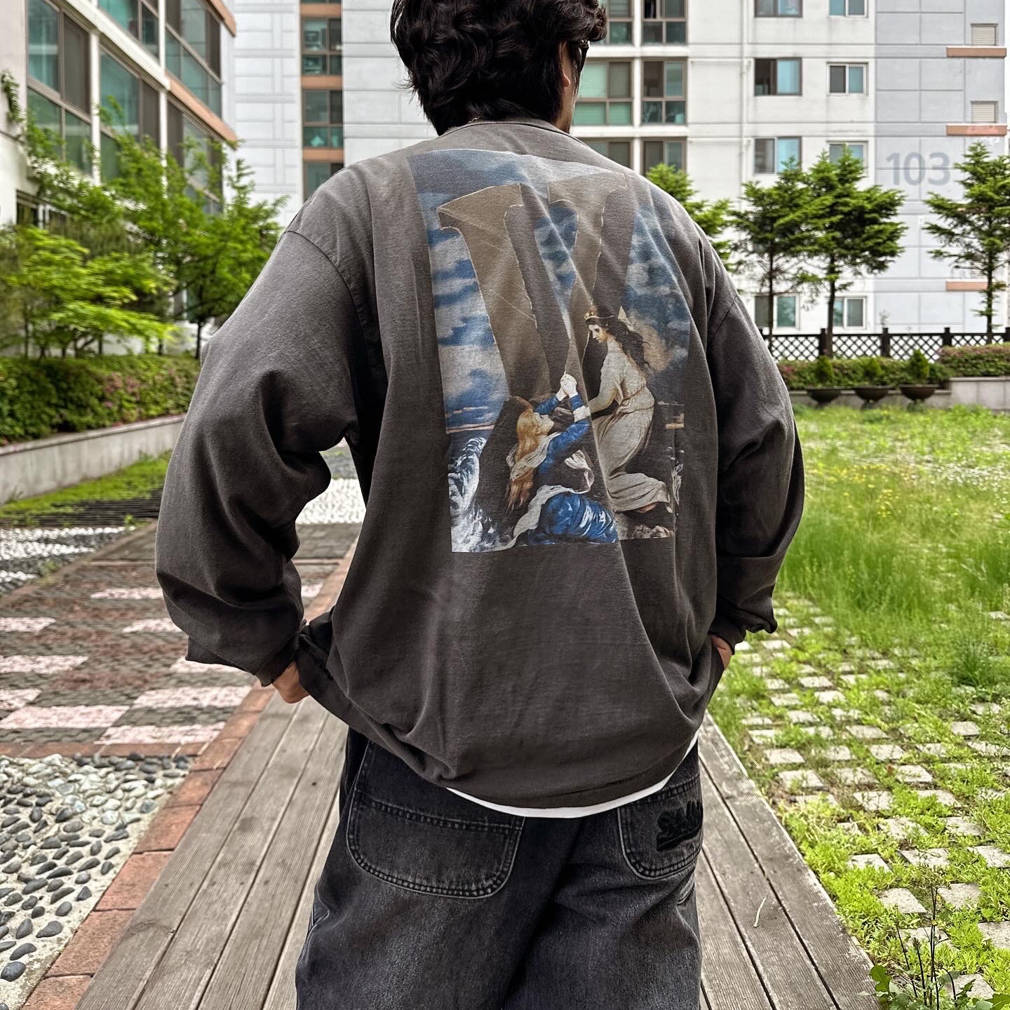 Saint Mxxxxxx x VLONE Maria LS T-Shirt Black, Supreme x Dickies Double Knee Baggy Jean Black - 23FW 착용 스타일 - 2