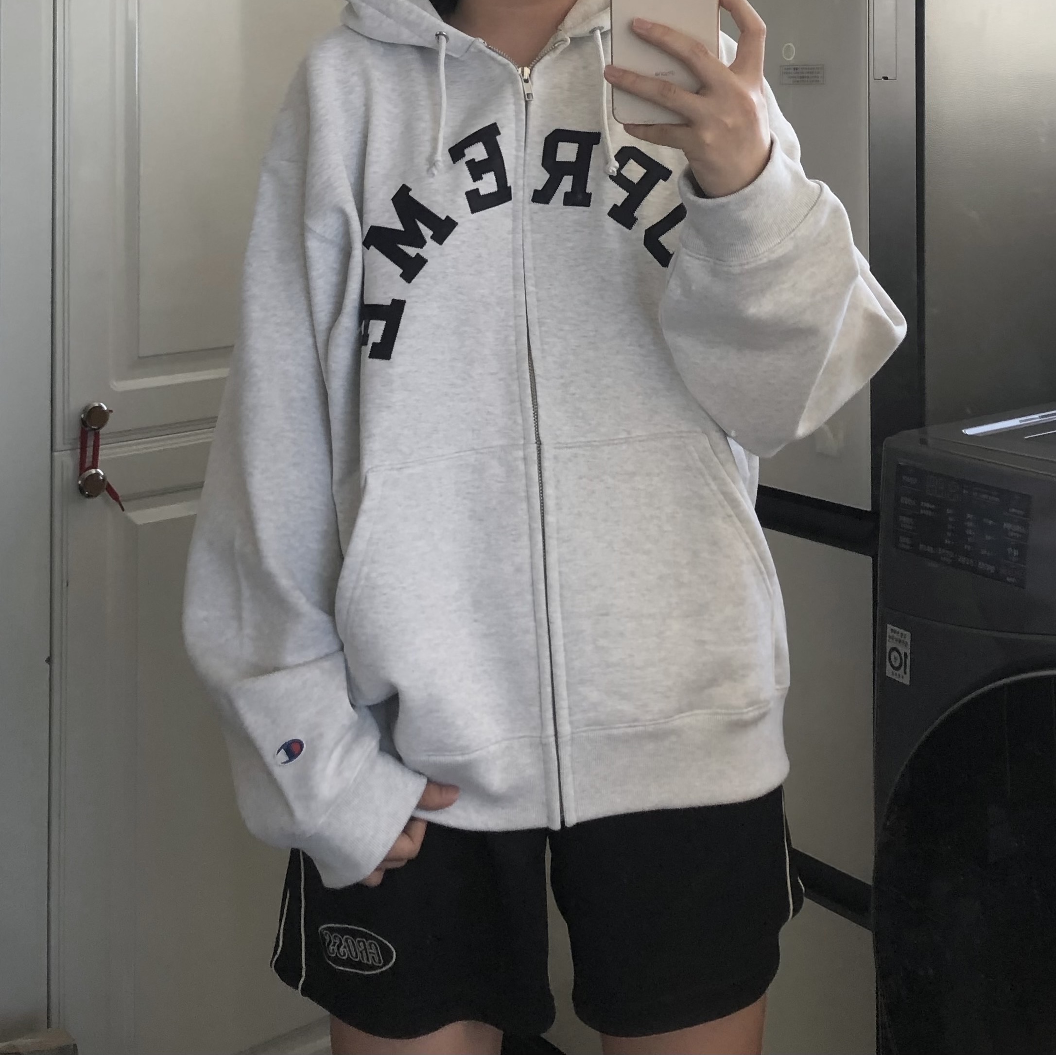 Supreme x Champion Zip Up Hooded Sweatshirt Ash Grey - 24SS 착용 스타일