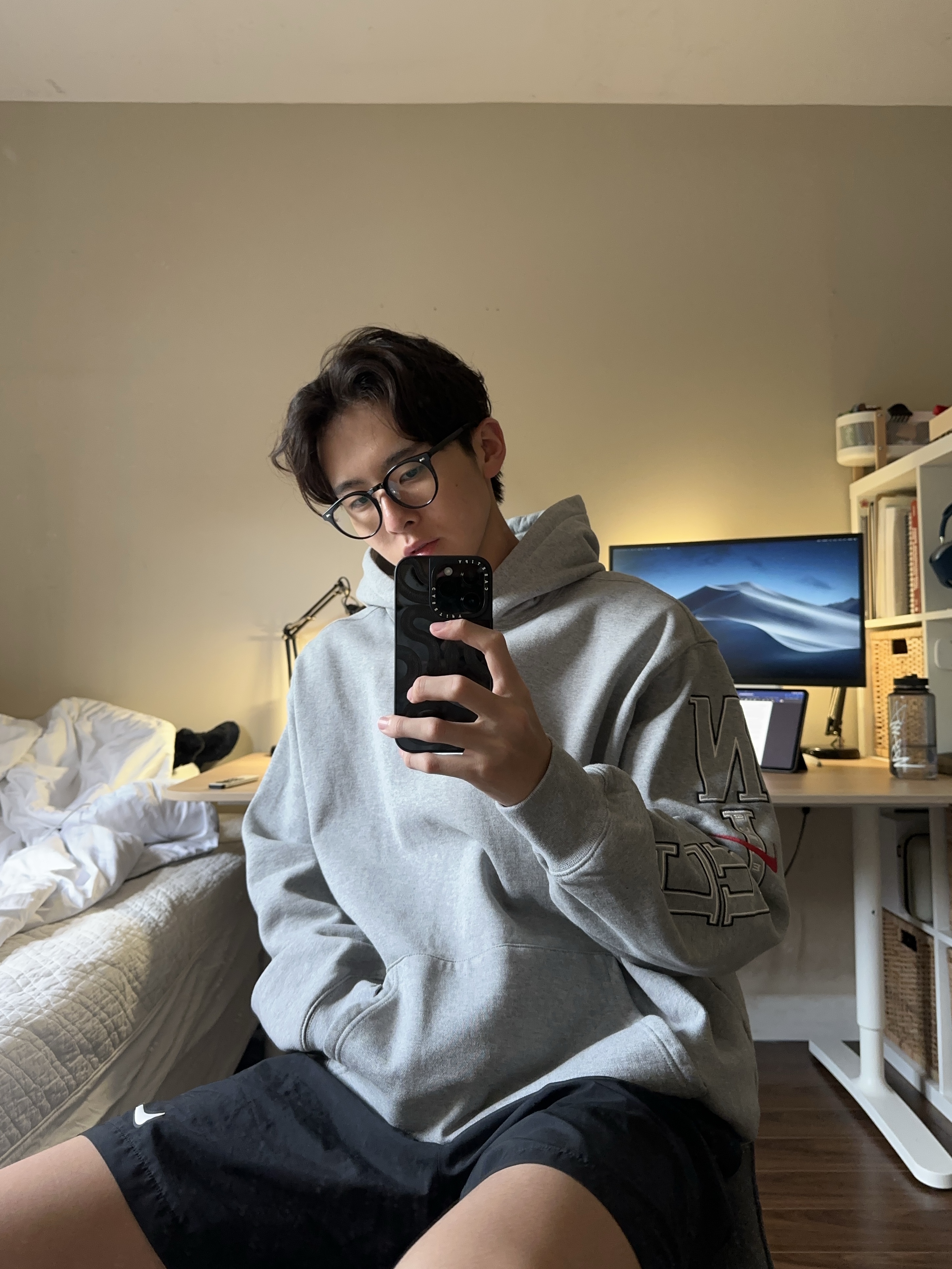 Supreme x Nike Hooded Sweatshirt Heather Grey - 24SS 착용 스타일 - 3