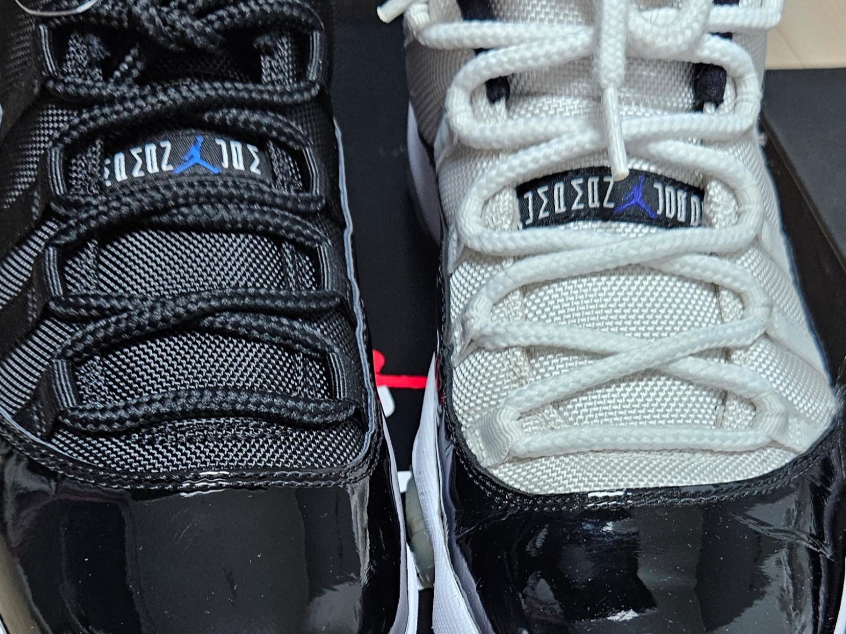 Jordan 11 Retro Low Black and Varsity Royal, Jordan 11 Retro Low Concord 착용 스타일 - 6