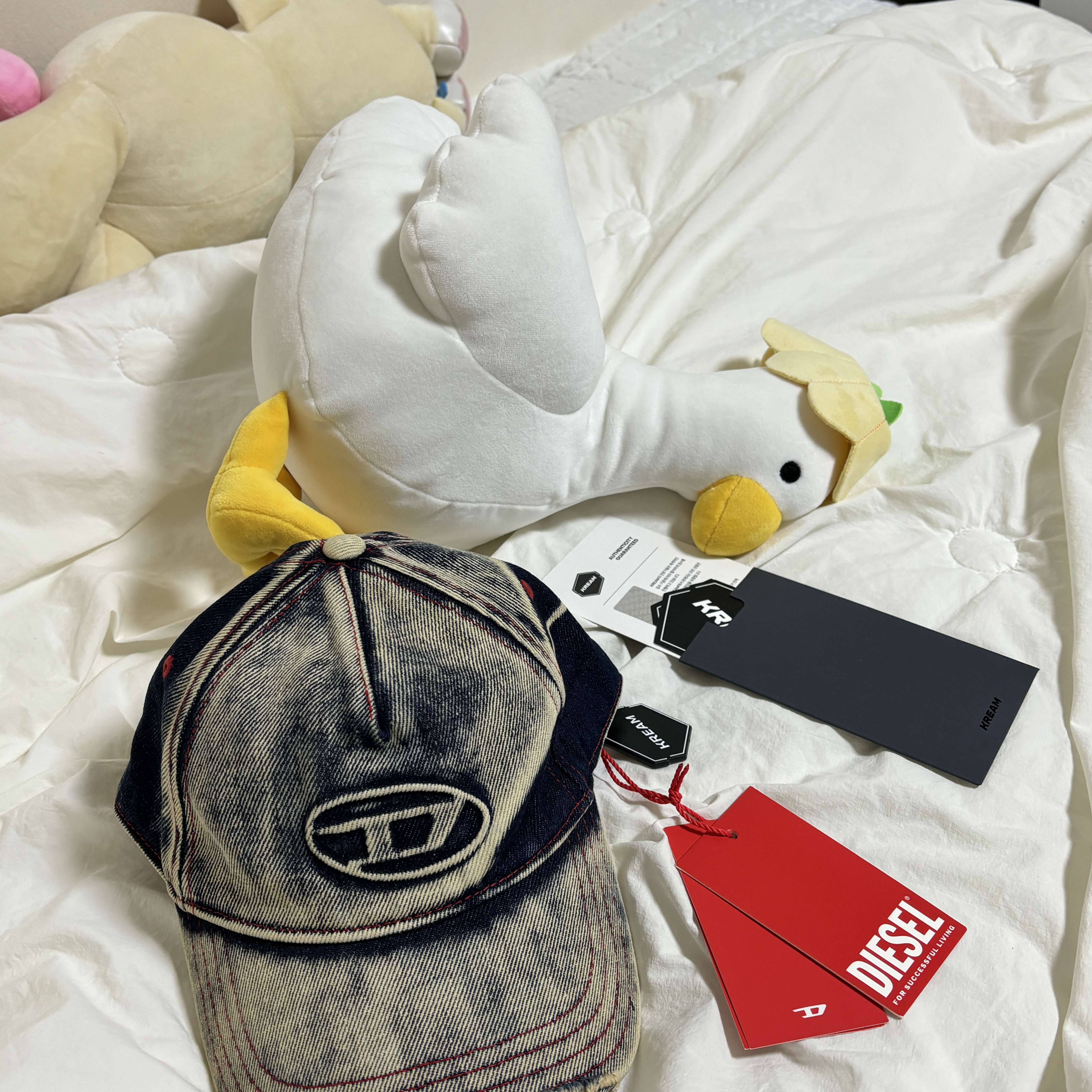Diesel C-Seymon Treated Denim Baseball Cap Blue White, Chrome Hearts Silichrome CH Cross Pendant Pink 2022 착용 스타일 - 6