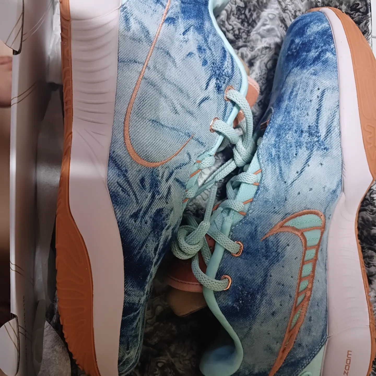 Nike LeBron XXI EP Aragonite 착용 스타일 - 2