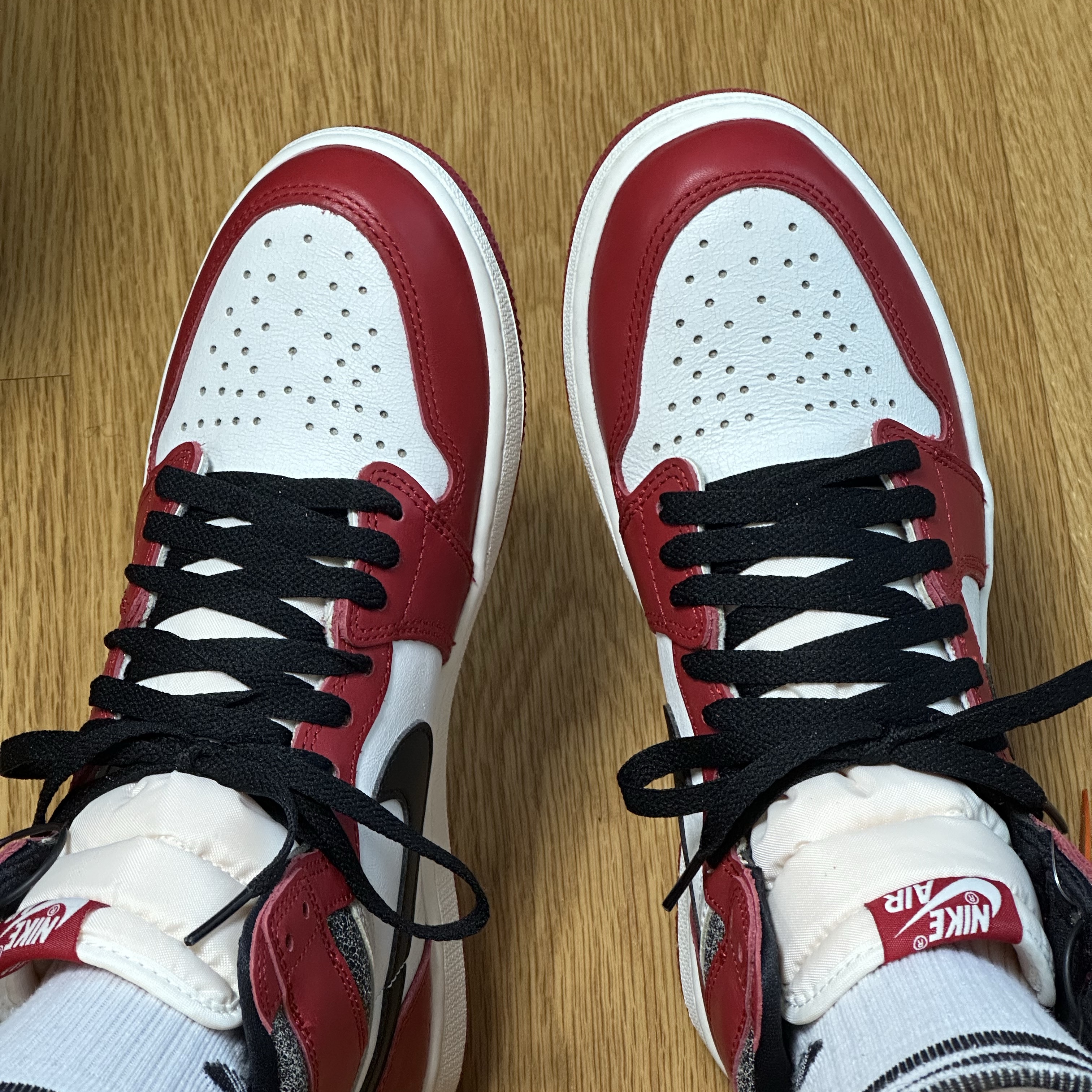 Jordan 1 Retro High OG Chicago 2022, Jordan 1 Retro High OG University Blue 착용 스타일 - 2