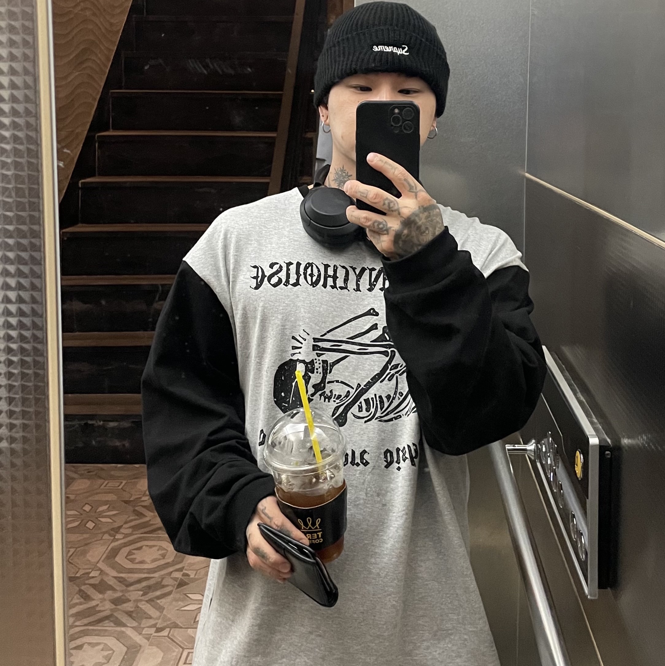 Supreme Loose Gauge Beanie Black, Converse Chuck 70 Ox Vintage Canvas Rush Blue 착용 스타일 - 1