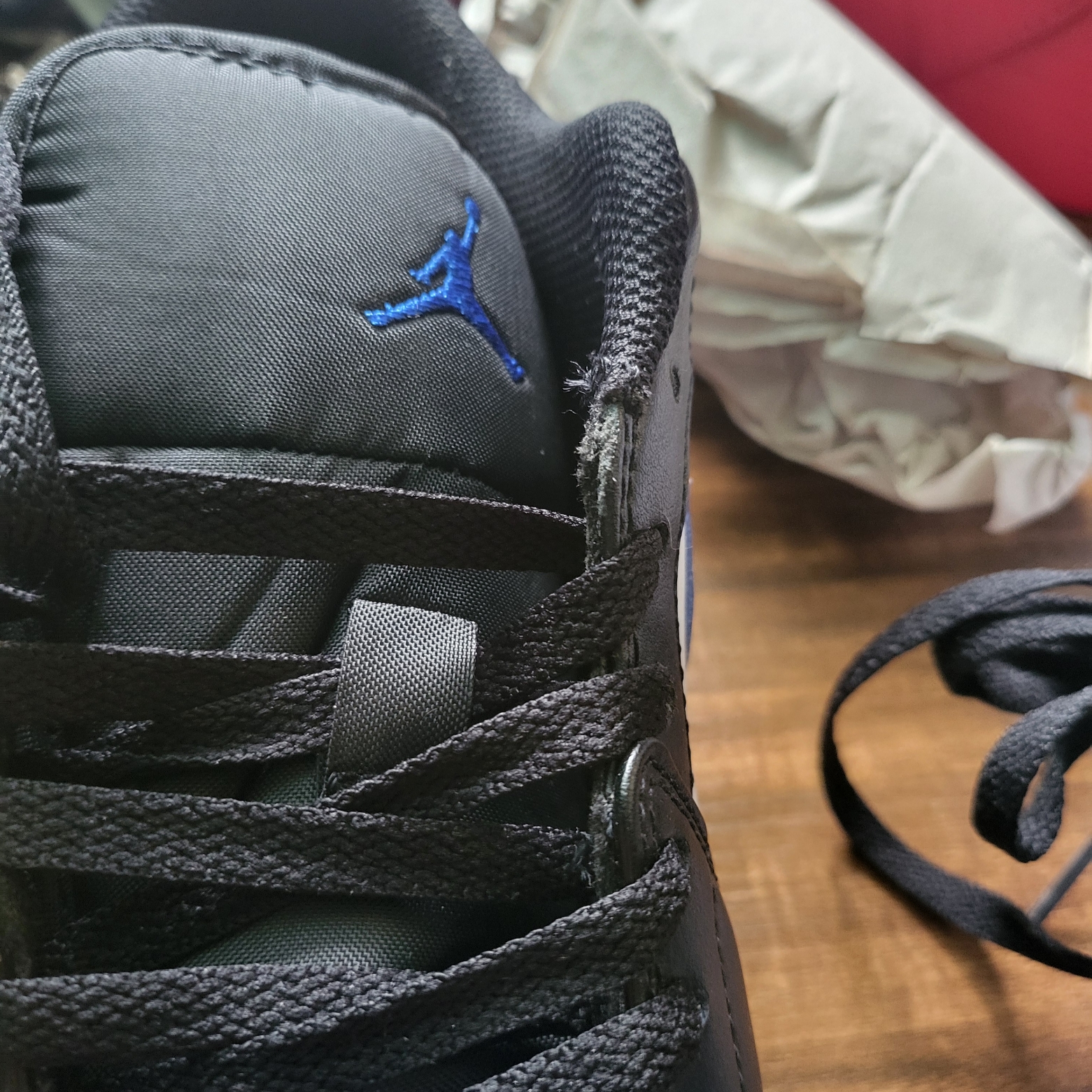 Jordan 1 Low Alternate Royal Toe 착용 스타일 - 2