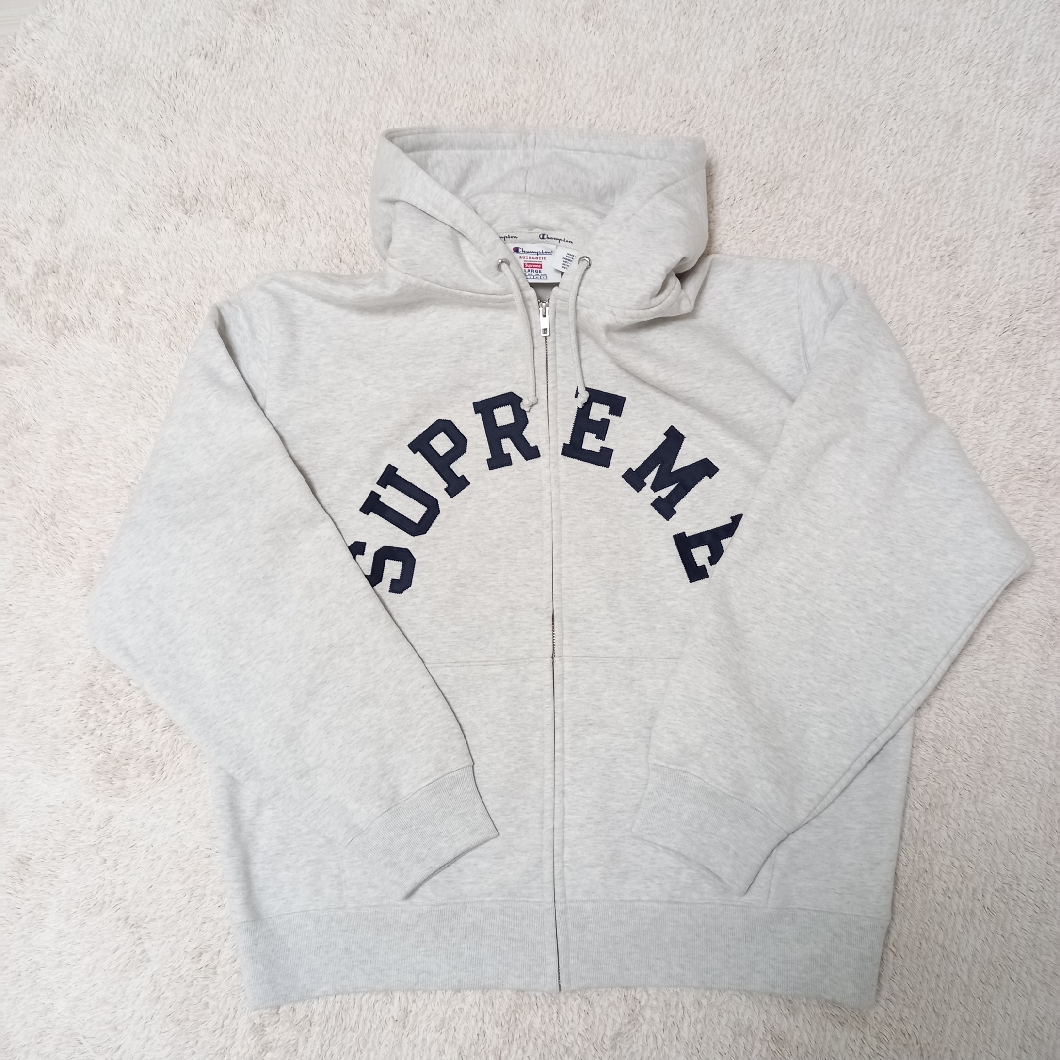Supreme x Champion Zip Up Hooded Sweatshirt Ash Grey - 24SS 착용 스타일 - 1