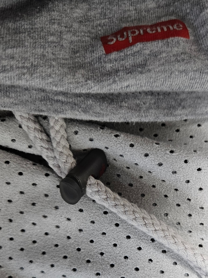Supreme Ultrasuede Mesh Short Grey - 24SS 착용 스타일
