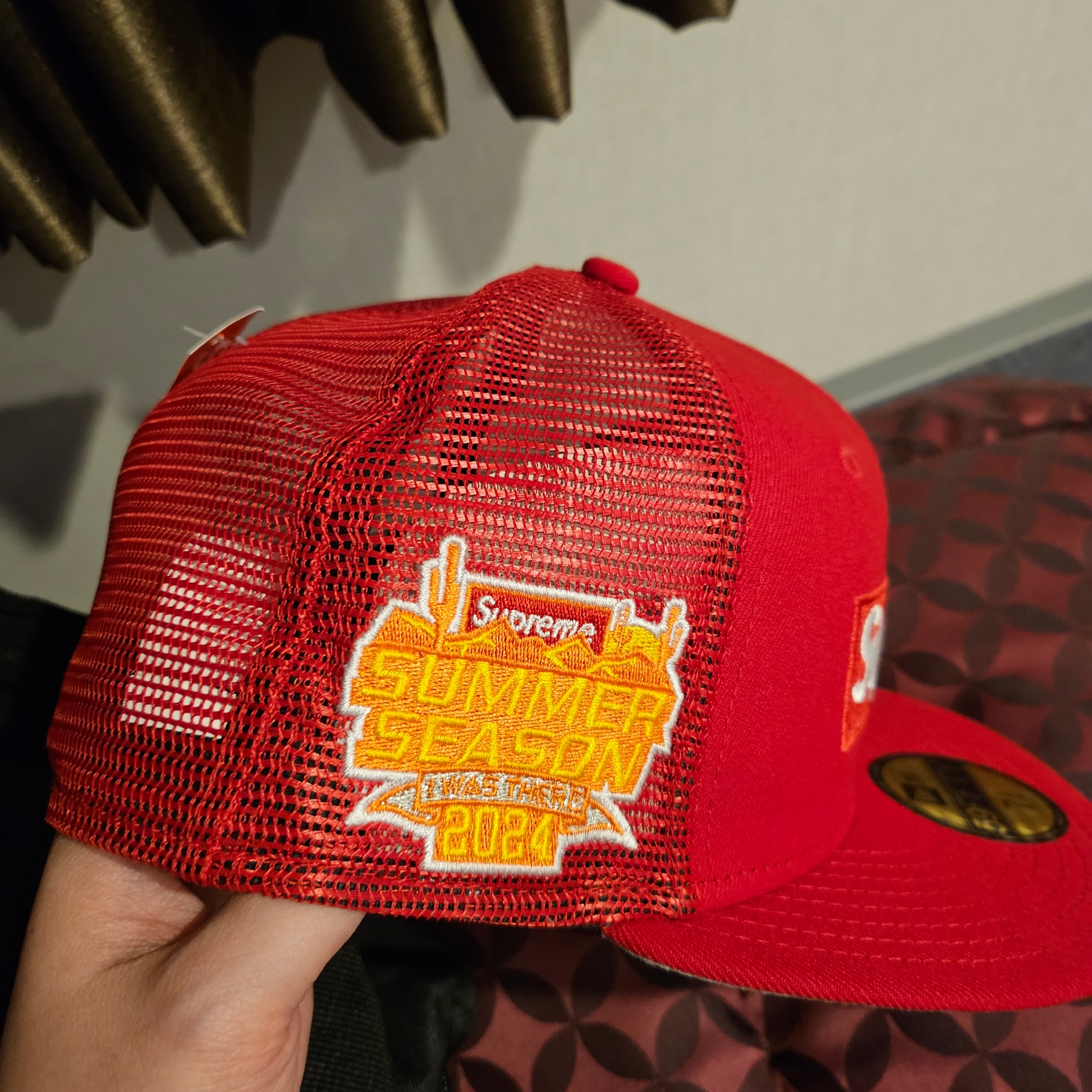 Supreme Box Logo Mesh Back New Era Red - 24SS 착용 스타일 - 2