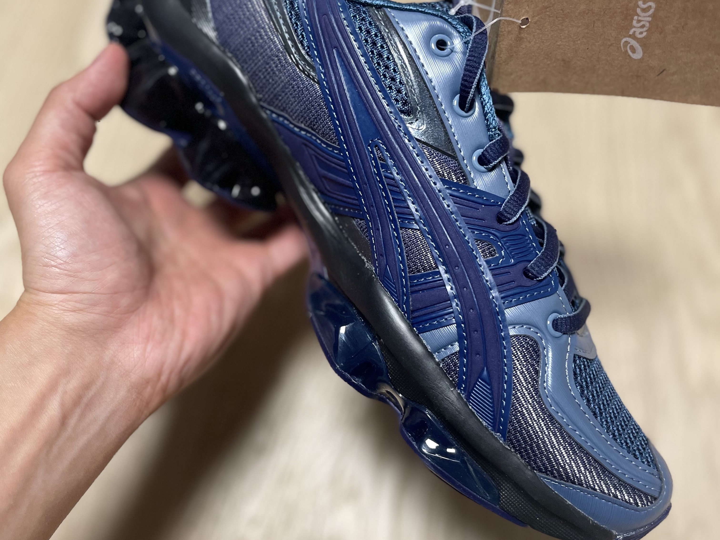 Asics US5-S Gel-Quantum Kinetic Light Indigo Peacoat 착용 스타일 - 1