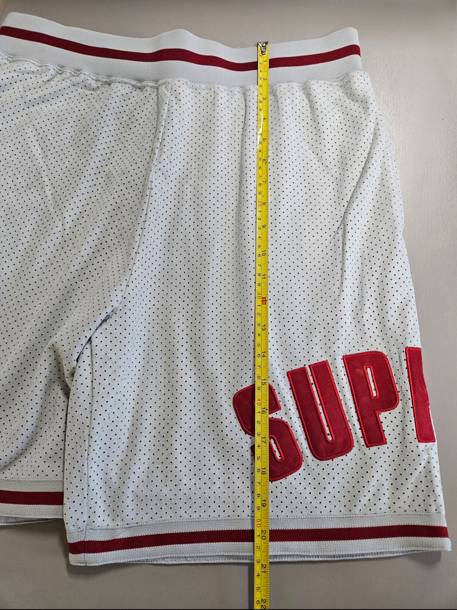 Supreme Ultrasuede Mesh Short Grey - 24SS 착용 스타일 - 8