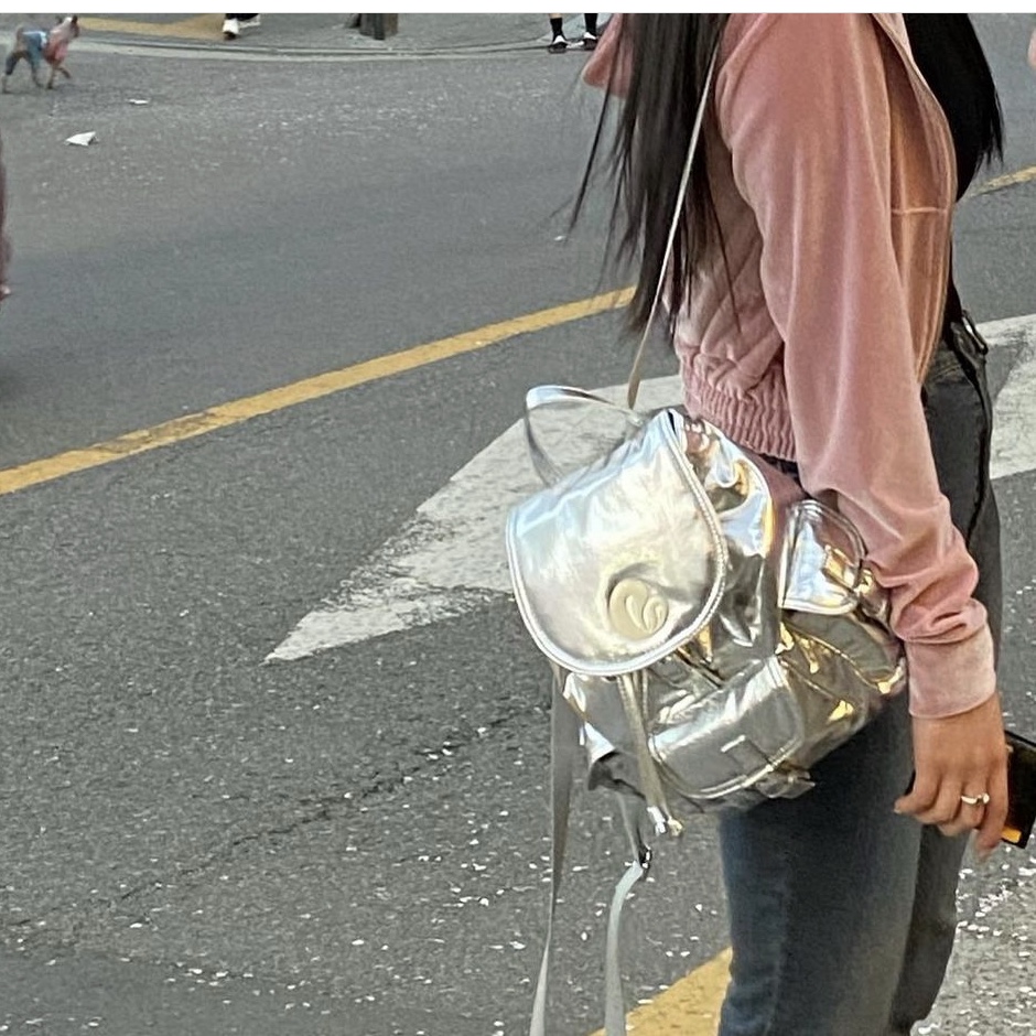 LOTS YOU Cloudy Chubby Backpack Silver, LOTS YOU Cloudy Chubby Backpack Silver 착용 스타일