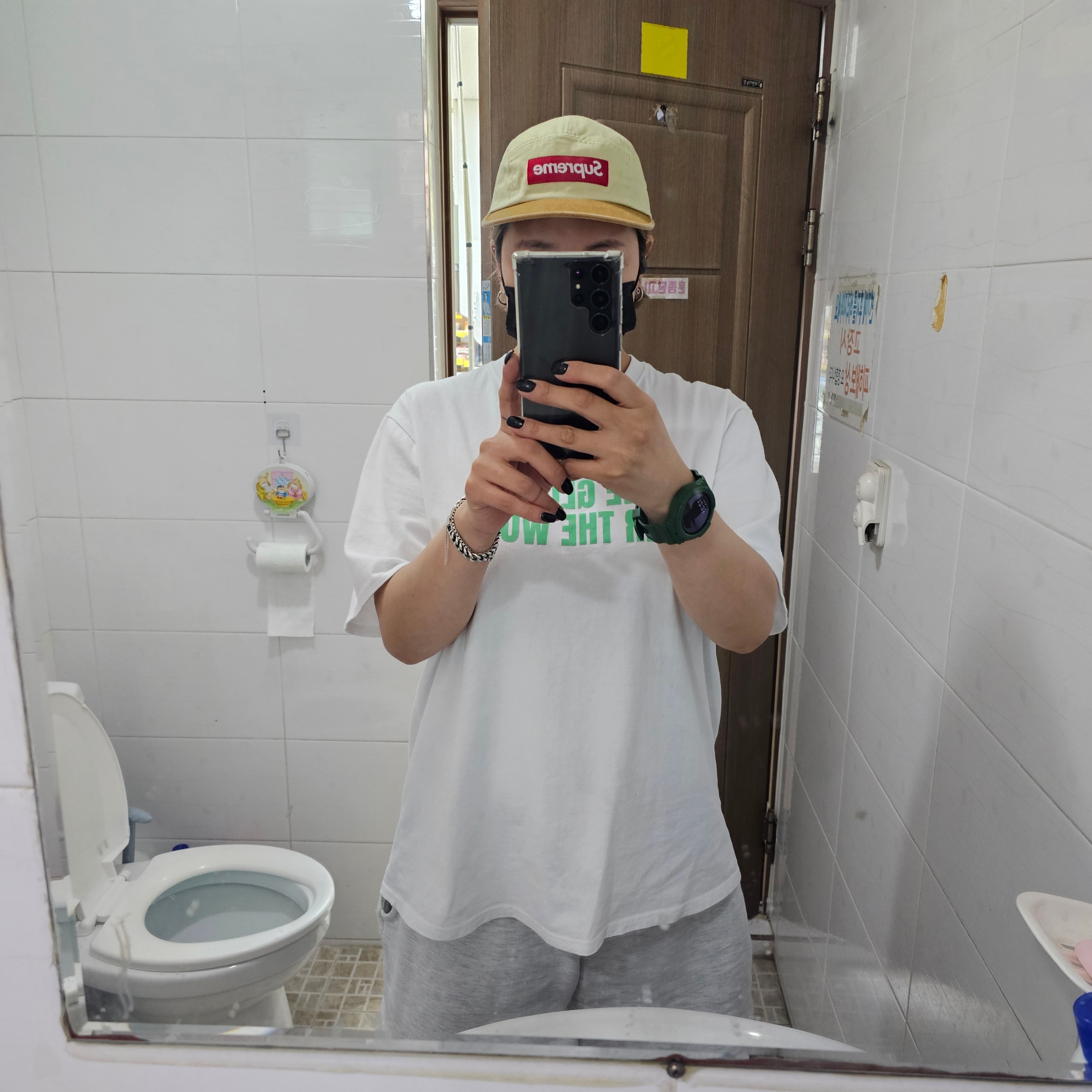 Supreme Pigment 2-Tone Camp Cap Natural - 24SS 착용 스타일