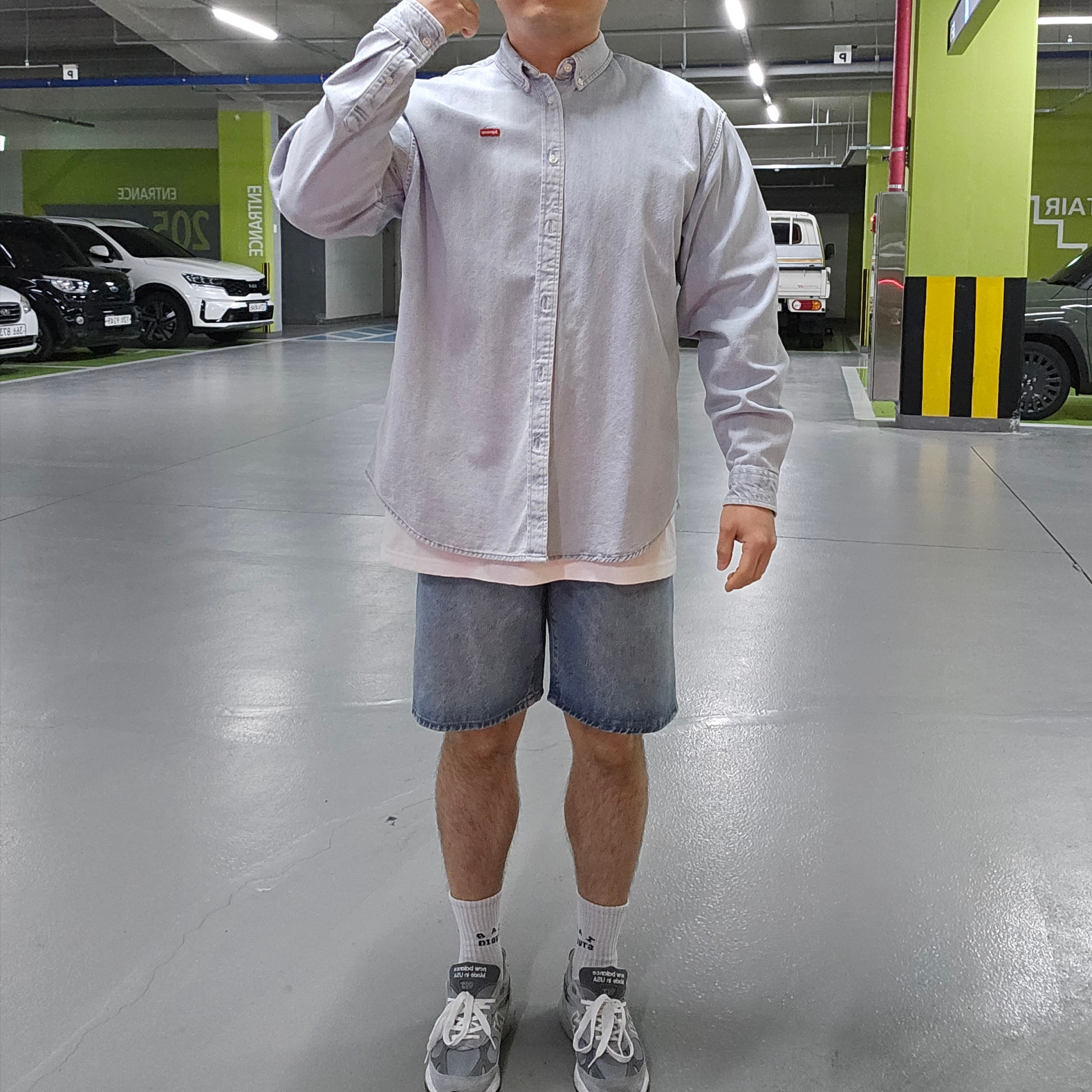 Supreme x The North Face S/S Top Black - 24SS, Supreme x Nike Denim Short Black - 24SS 착용 스타일 - 3