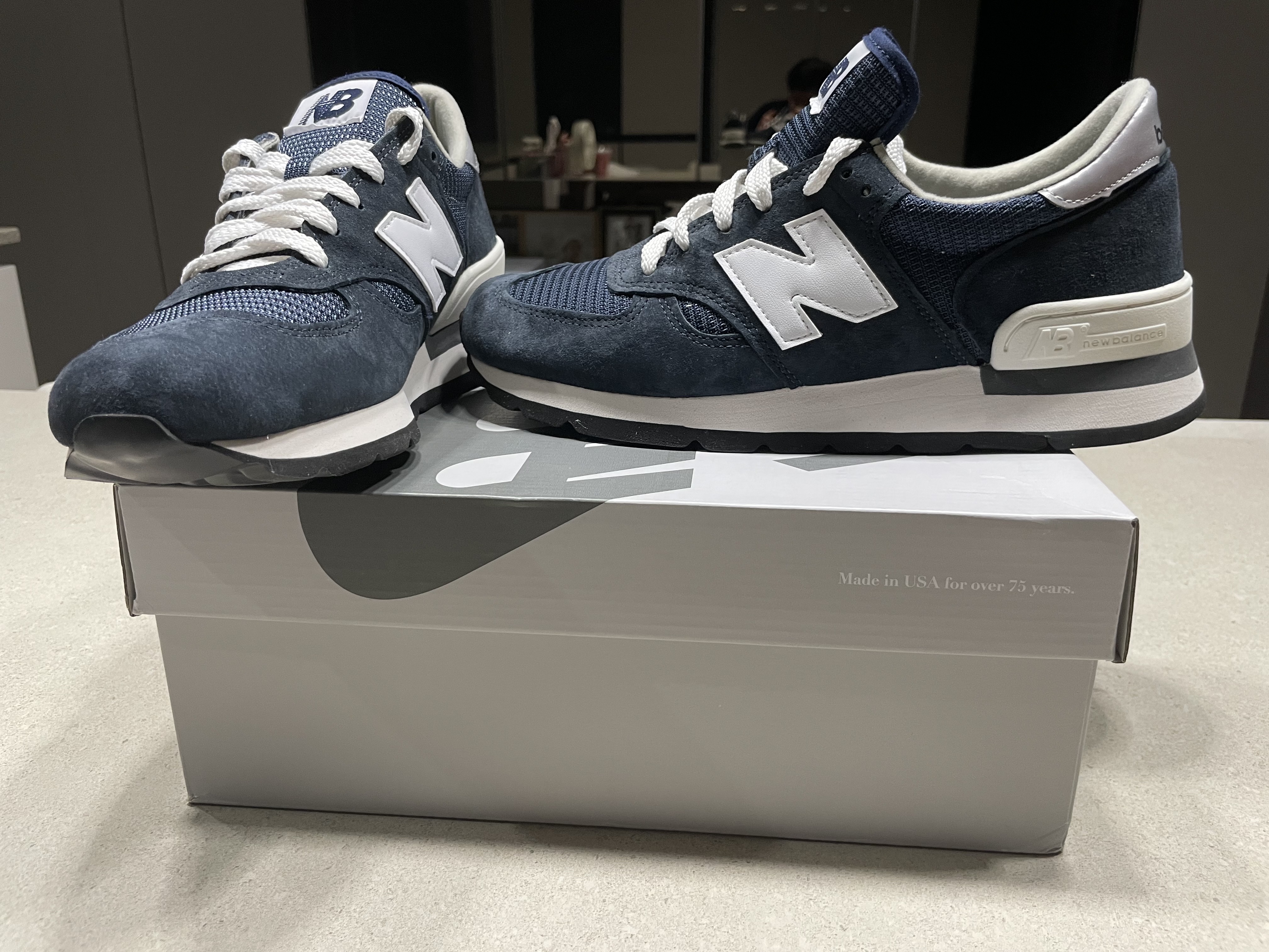 New Balance 990v1 Made in USA Navy 착용 스타일
