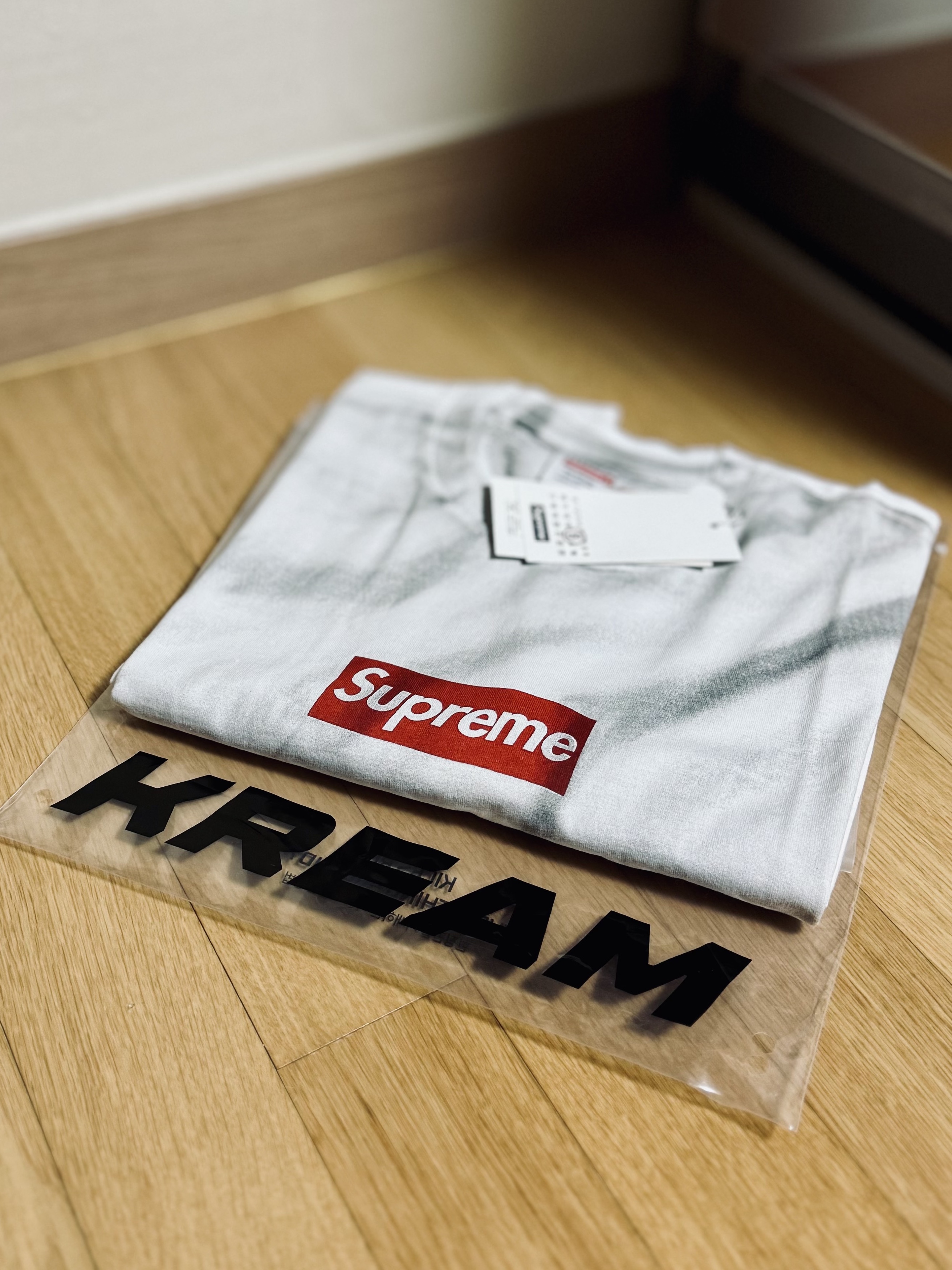 Supreme x MM6 Maison Margiela Box Logo T-Shirt White - 24SS 착용 스타일