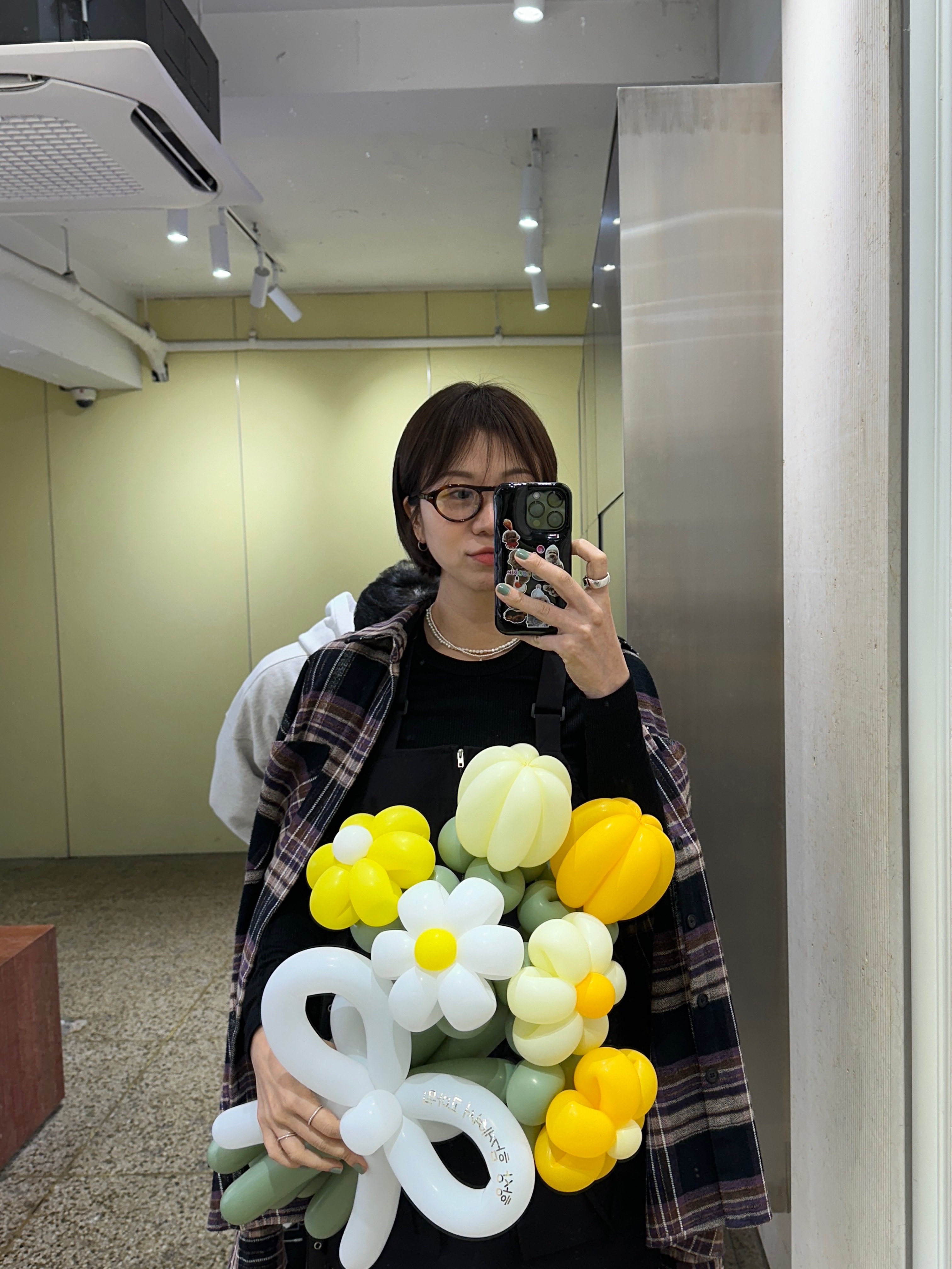 Gentle Monster x Maison Margiela MM112 Tortoiseshell Clear 착용 스타일